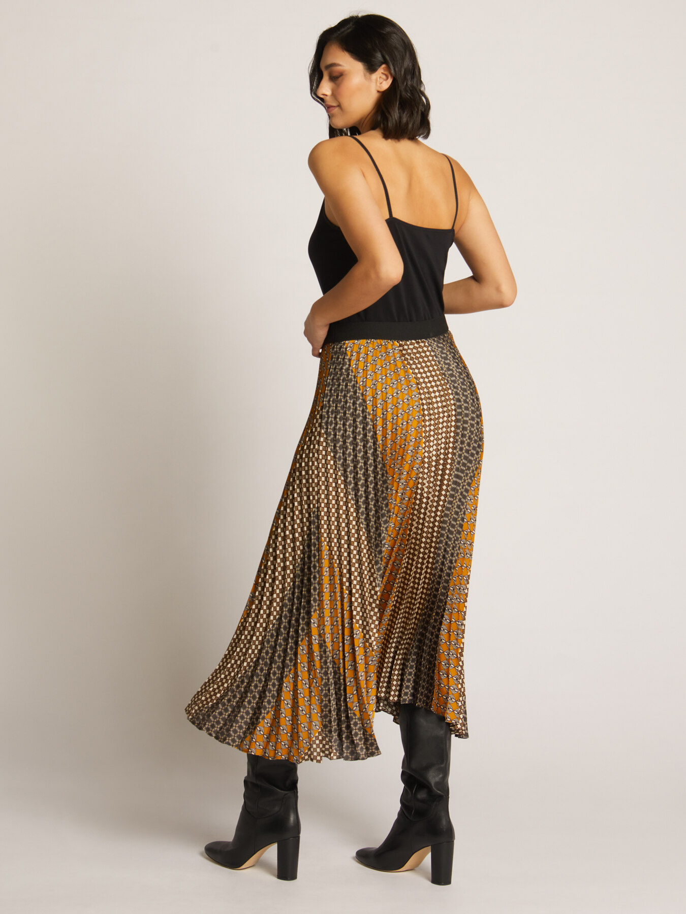 Falda plisada estampada image number 1