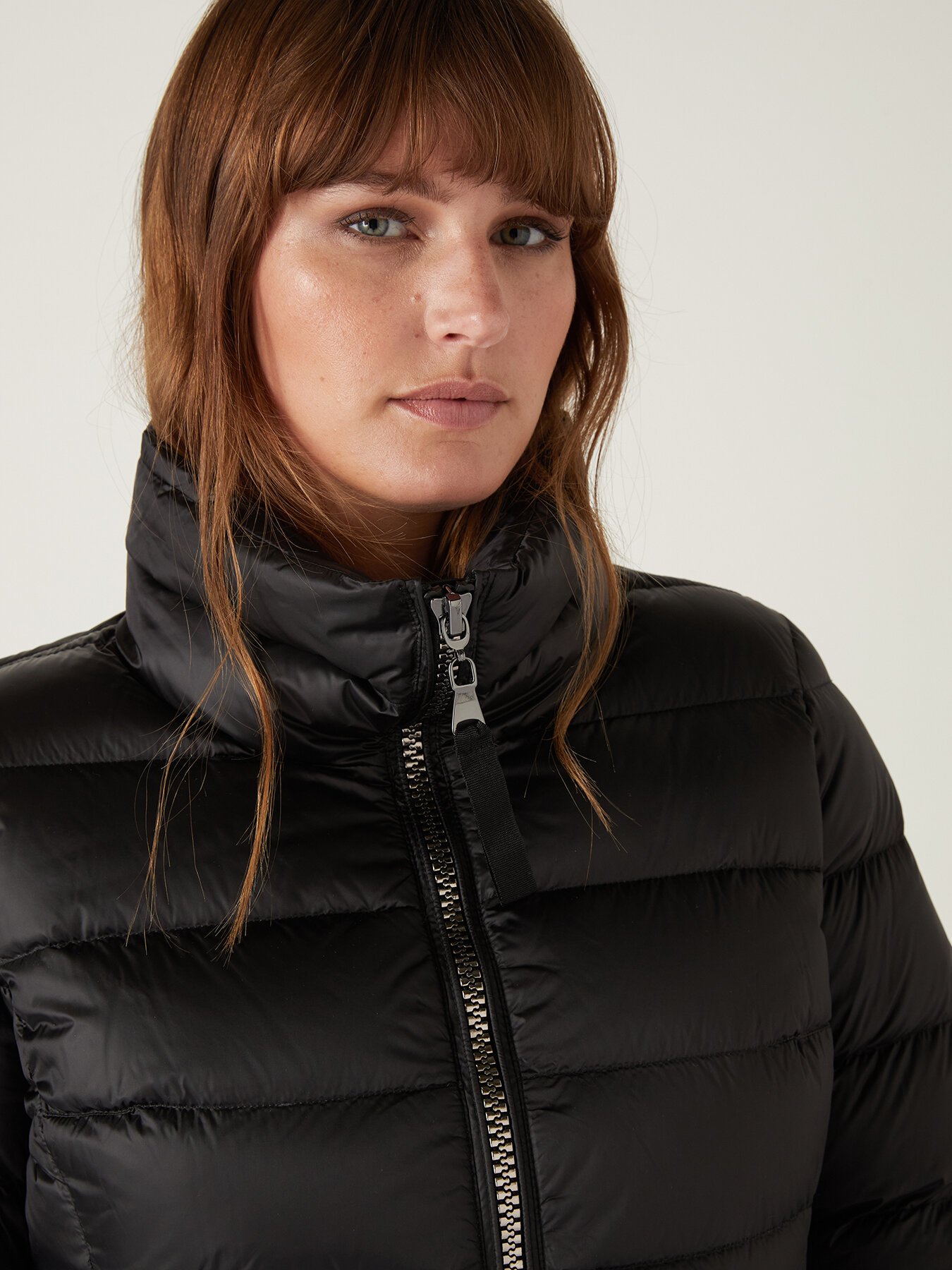 GENUINE DOWN JACKET image number 3