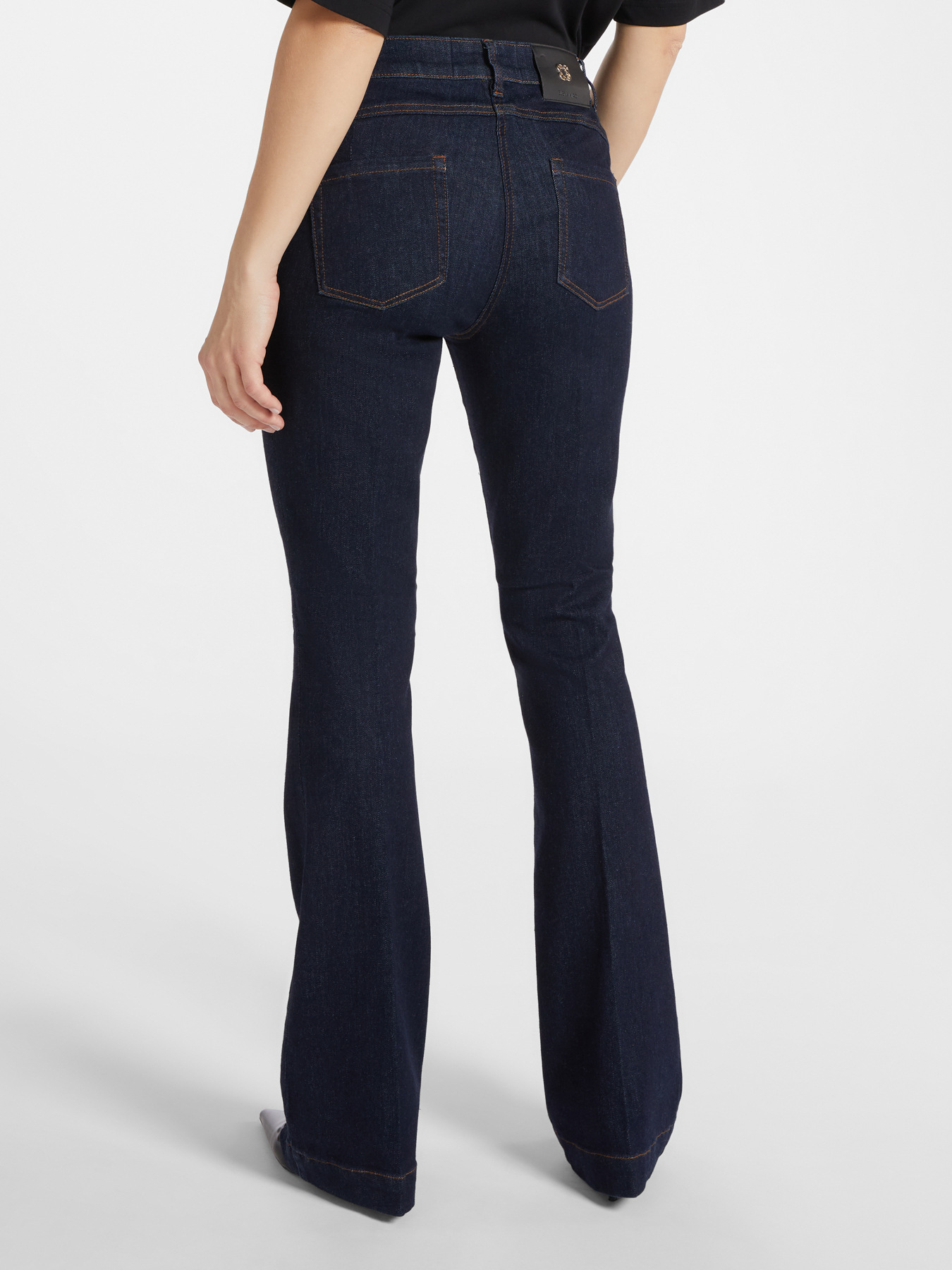 Flared jeans image number 1