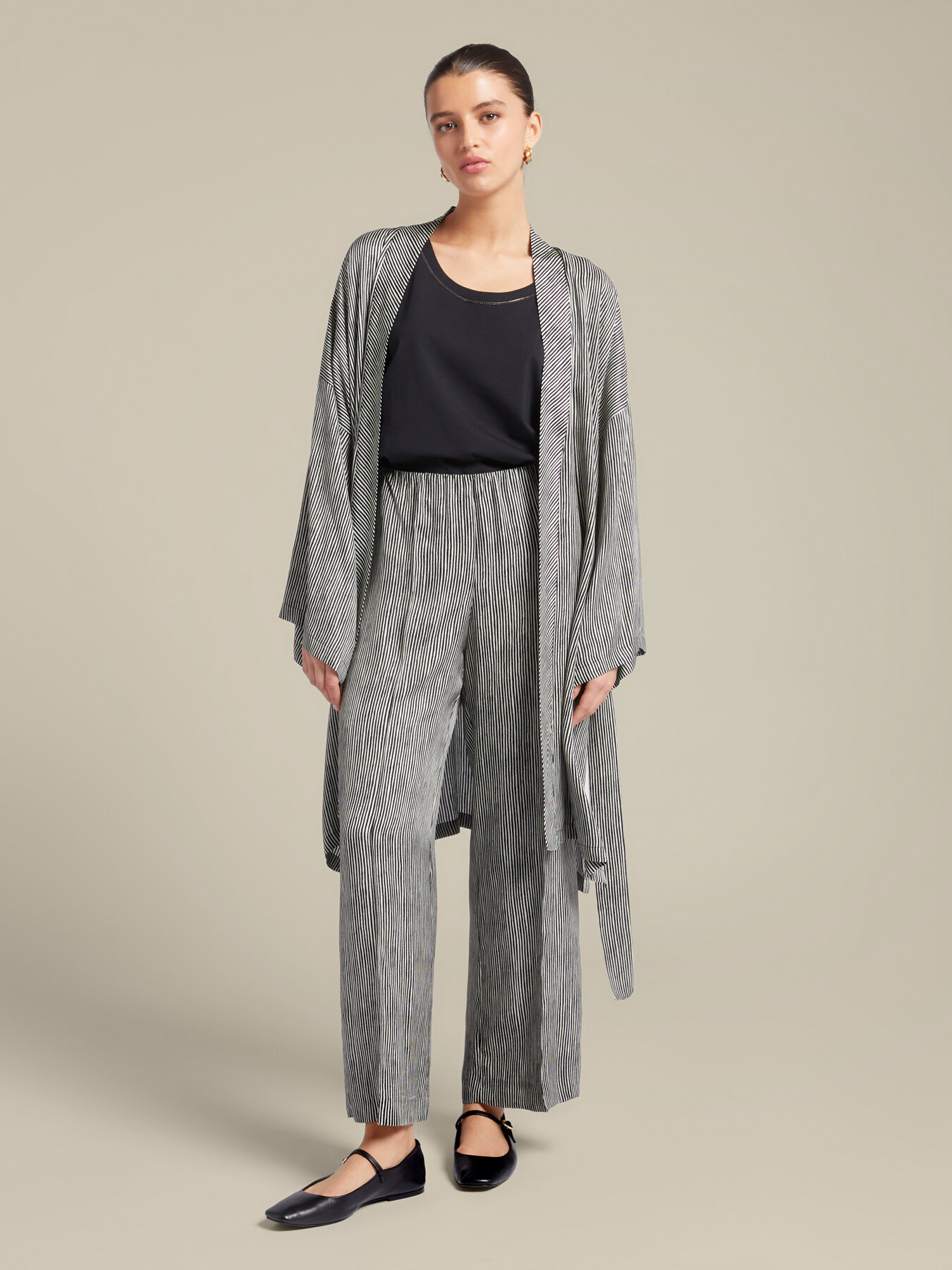 Blusa lunga stampata con cintura image number 2