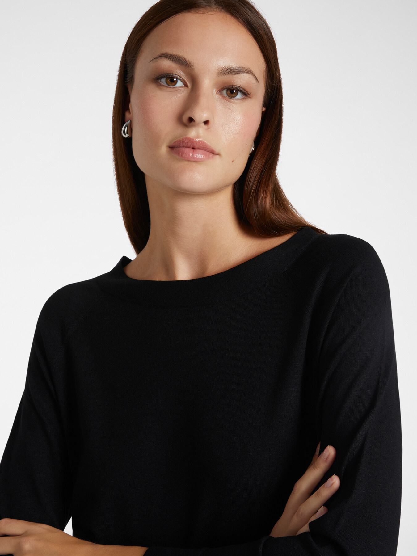 Camisola b&aacute;sica com decote canoa image number 3