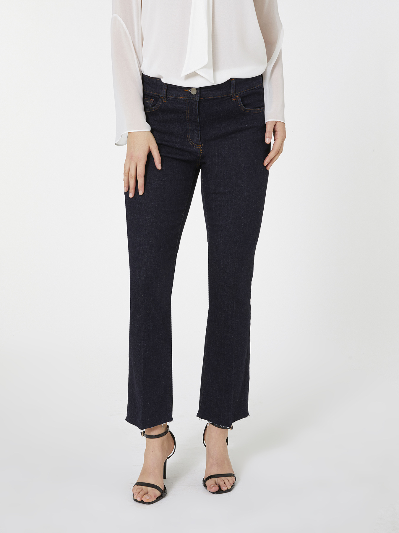 Kick Flare Jeans, dunkelblau image number 2