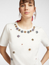 T-shirt con ricami floreali image number 3