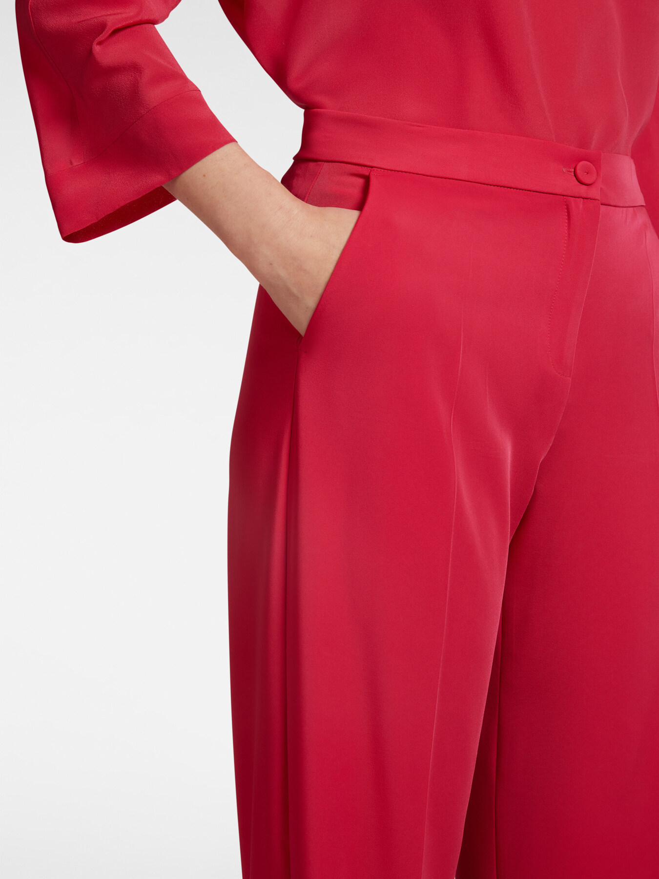 Stretch Cady trousers image number 3