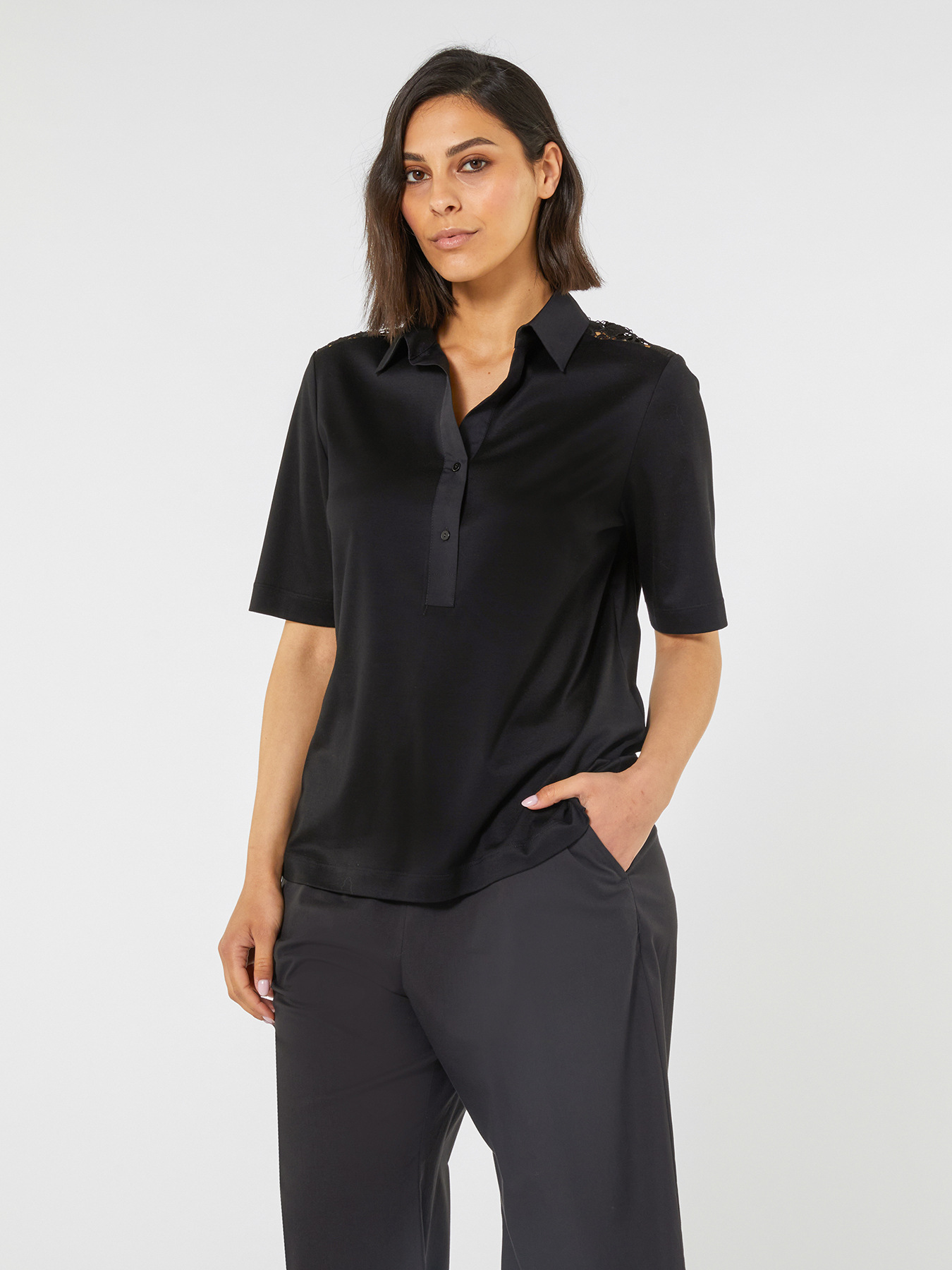 T-Shirt mit Spitzeneinsatz image number 2