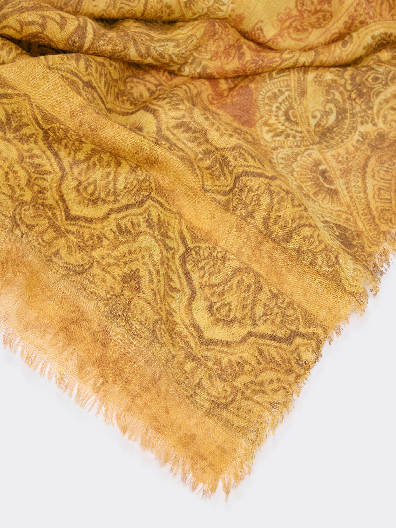 Long printed scarf image number 2