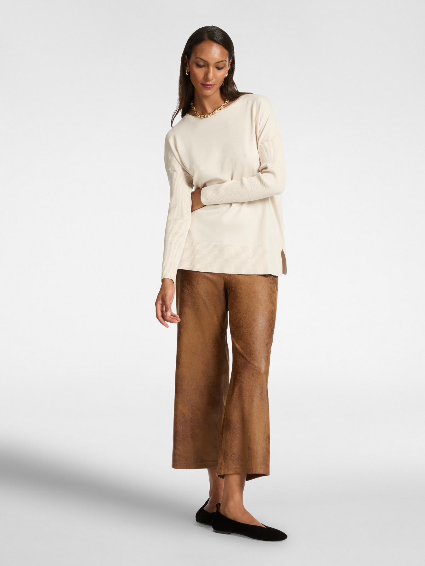 Maglia con scollo a barca image number 2