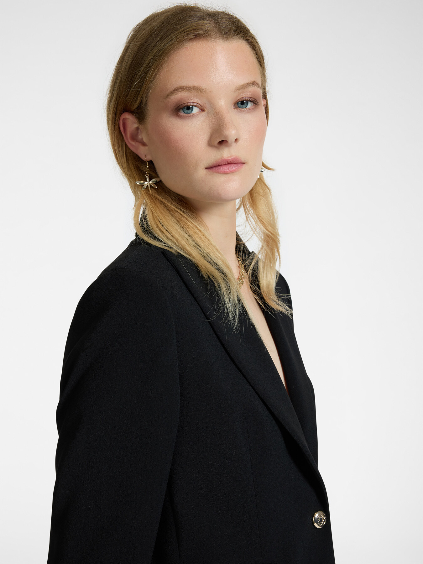 Single-breasted blazer in crepe fabric image number 7