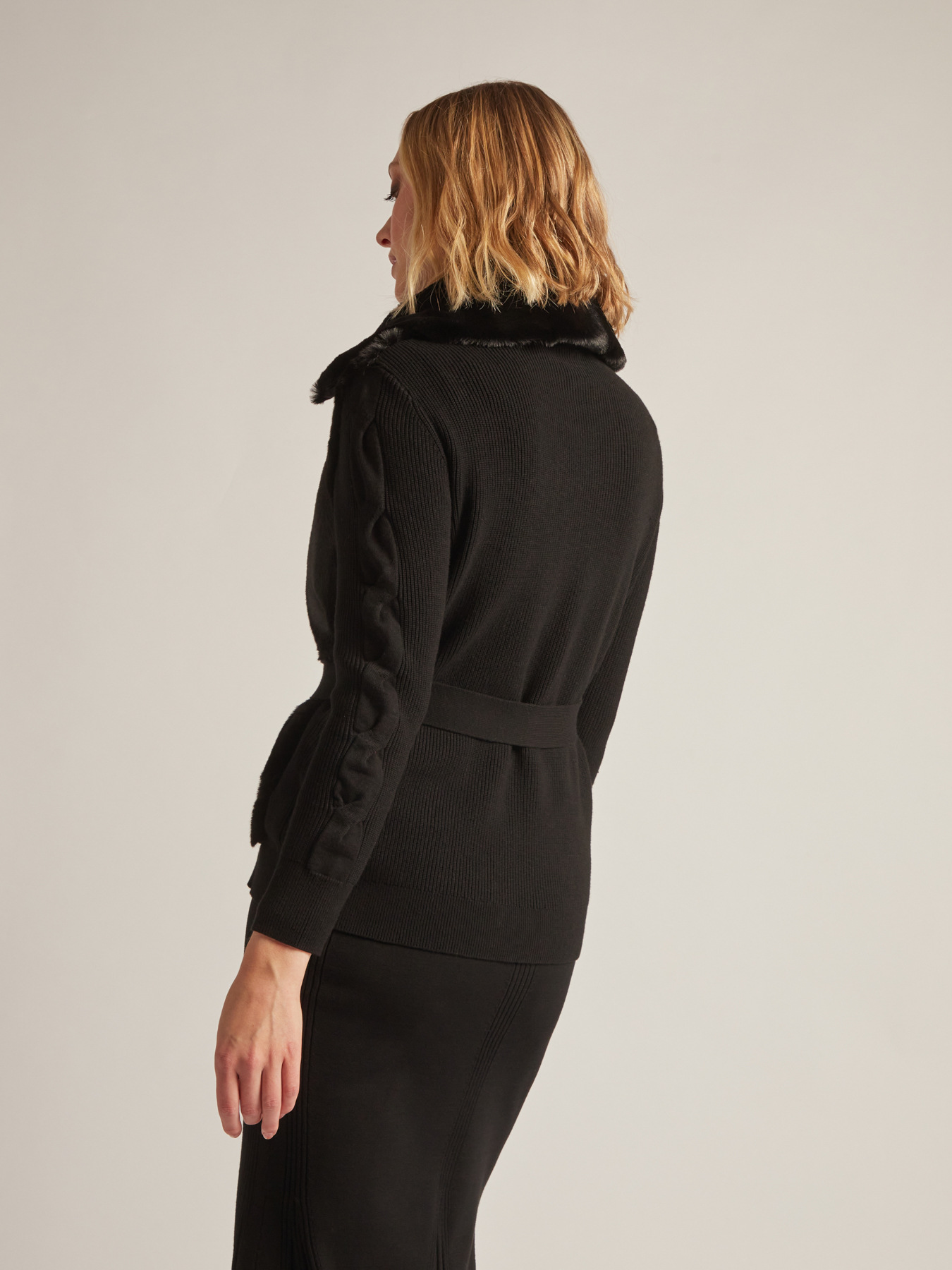 Giacca in tricot effetto pelliccia image number 1