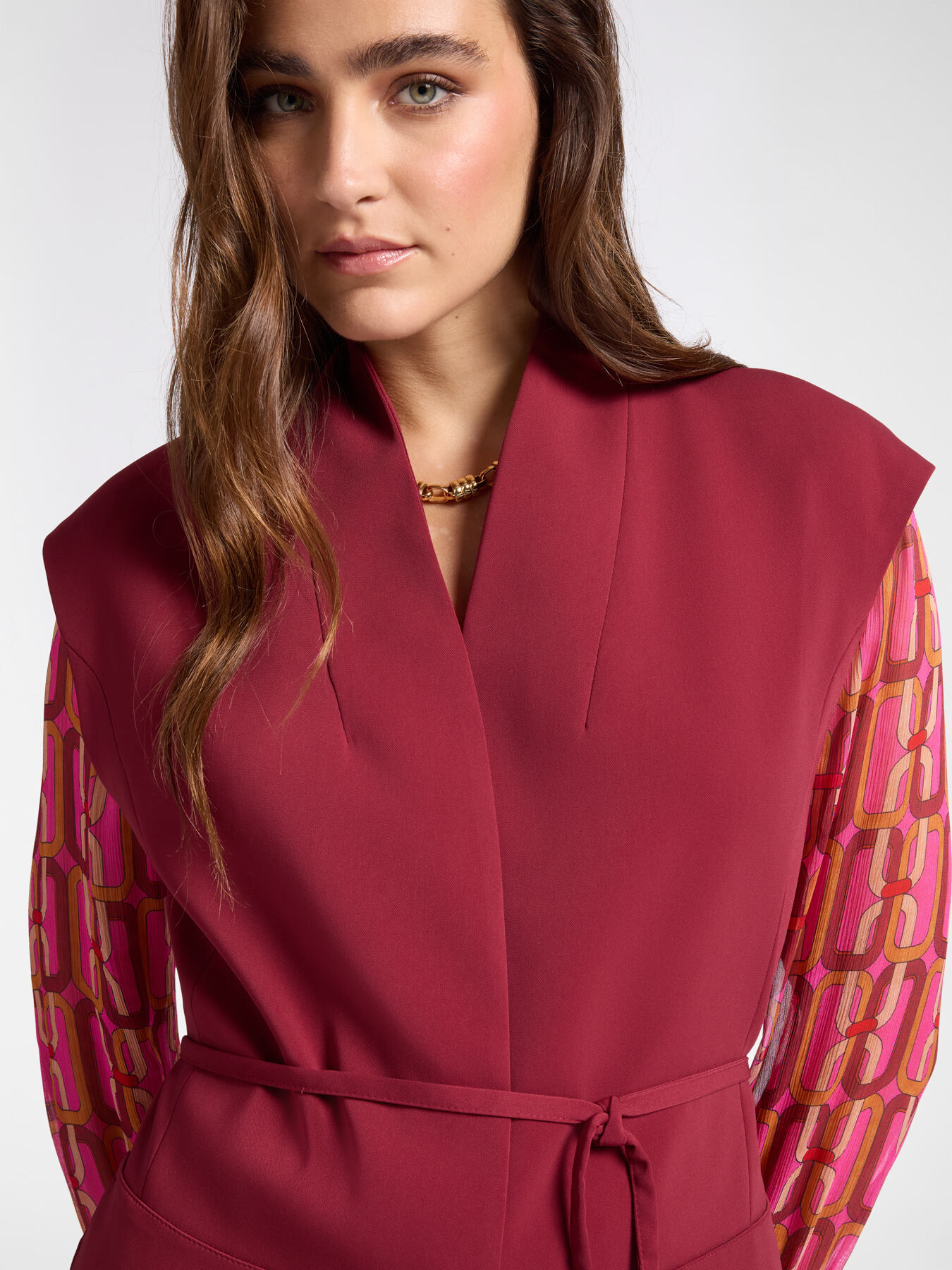 Blazer senza maniche in cady stretch image number 3