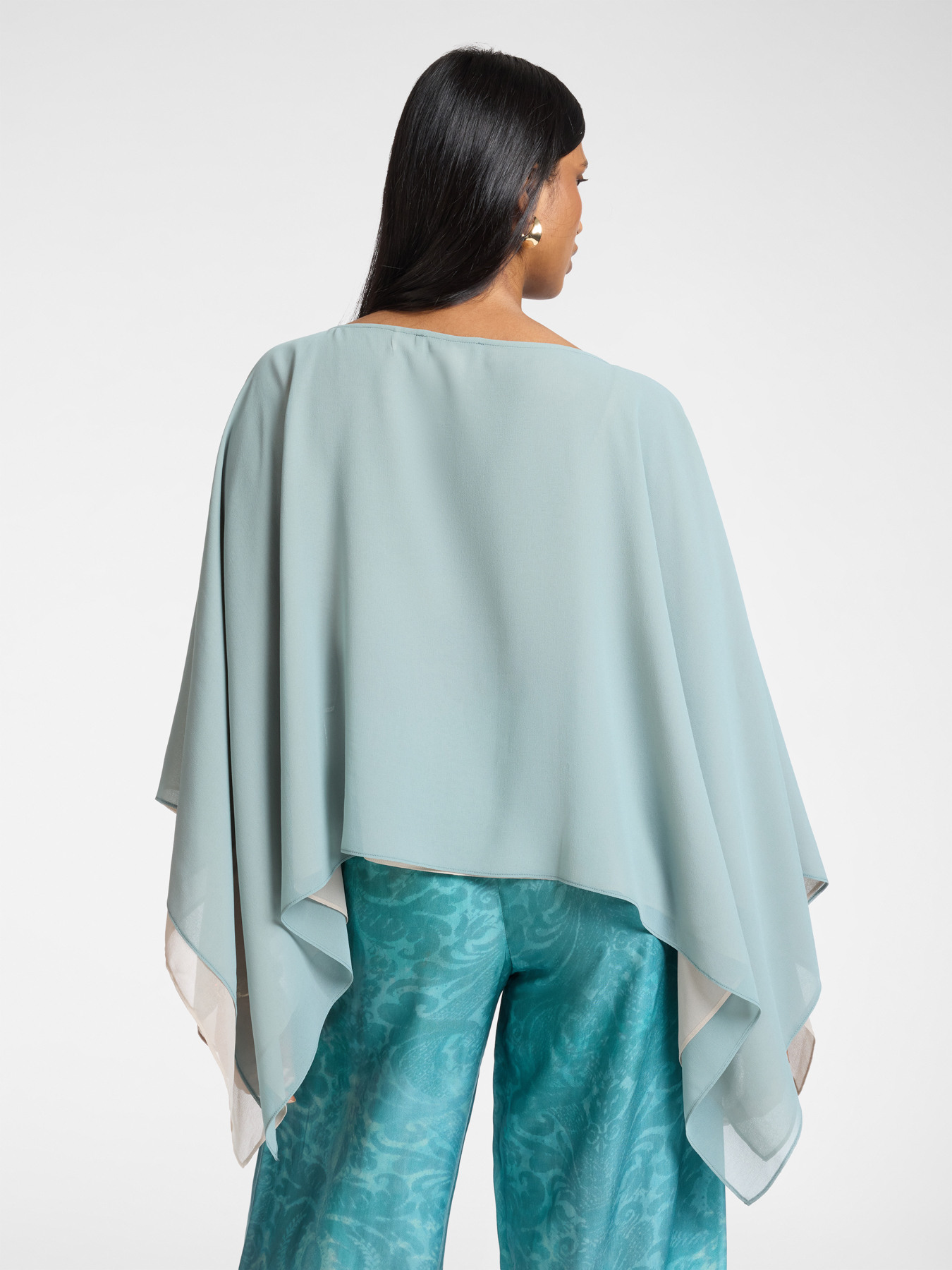 Doppelter Umhang aus Georgette image number 1