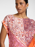 Blusa de viscosa estampada image number 3