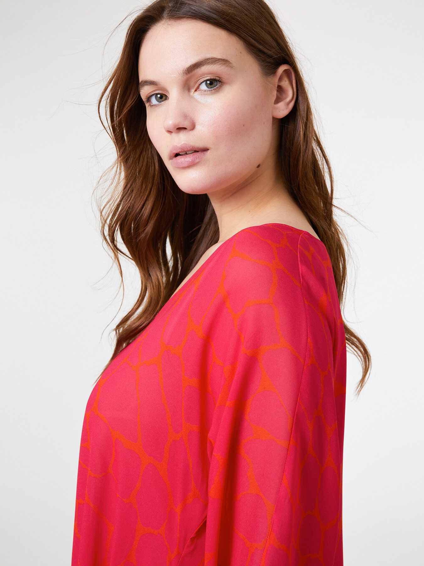 Blusa elegante stampata image number 3