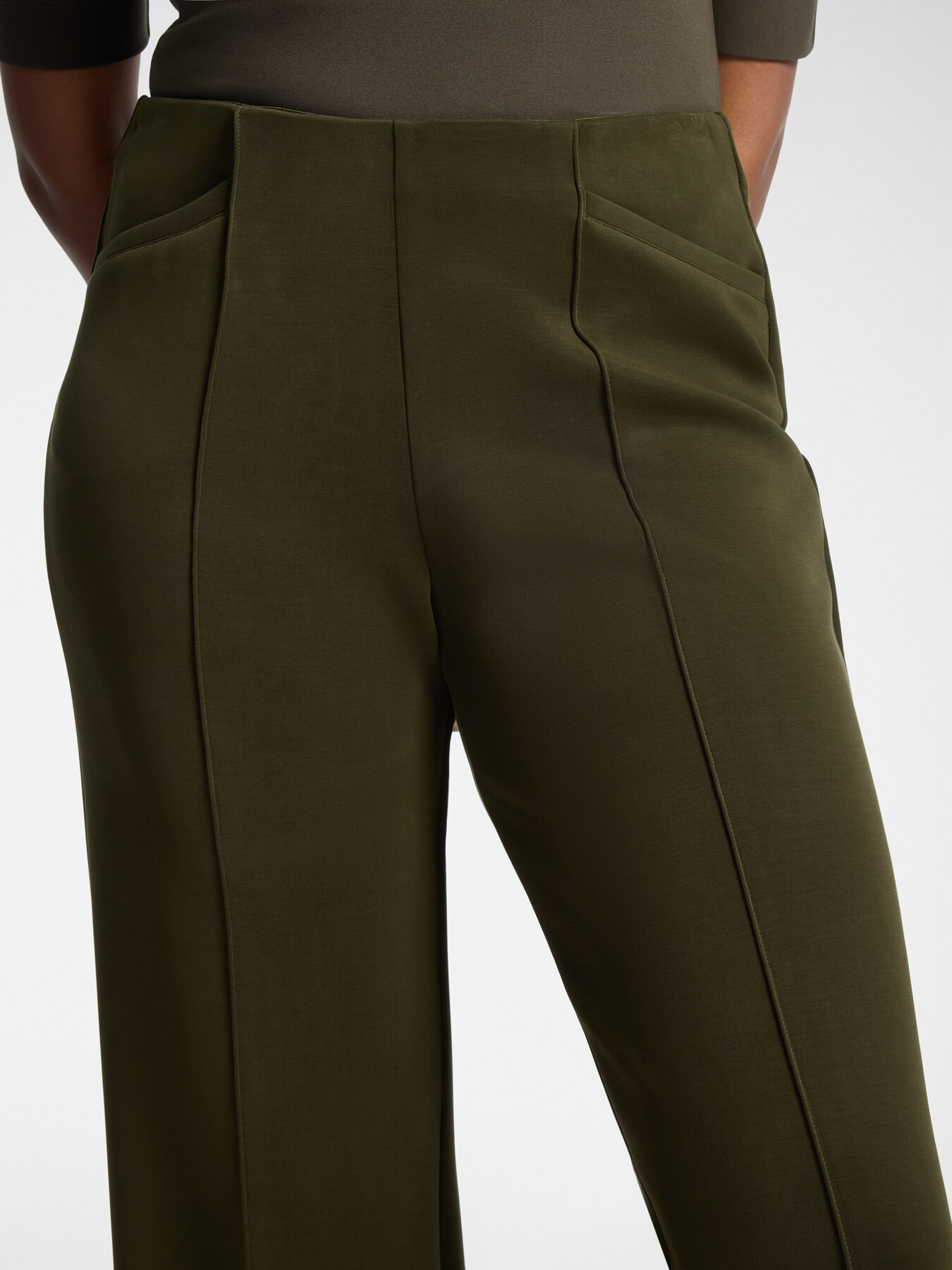 Cropped-Hose aus Scuba image number 3