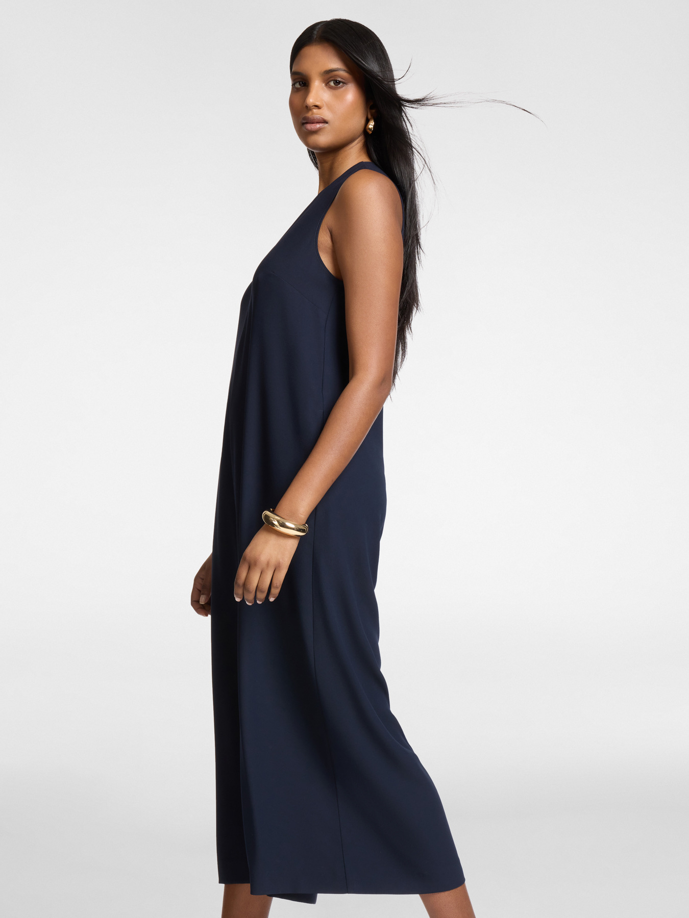 Palazzo jumpsuit in cr&ecirc;pe envers satin image number 2