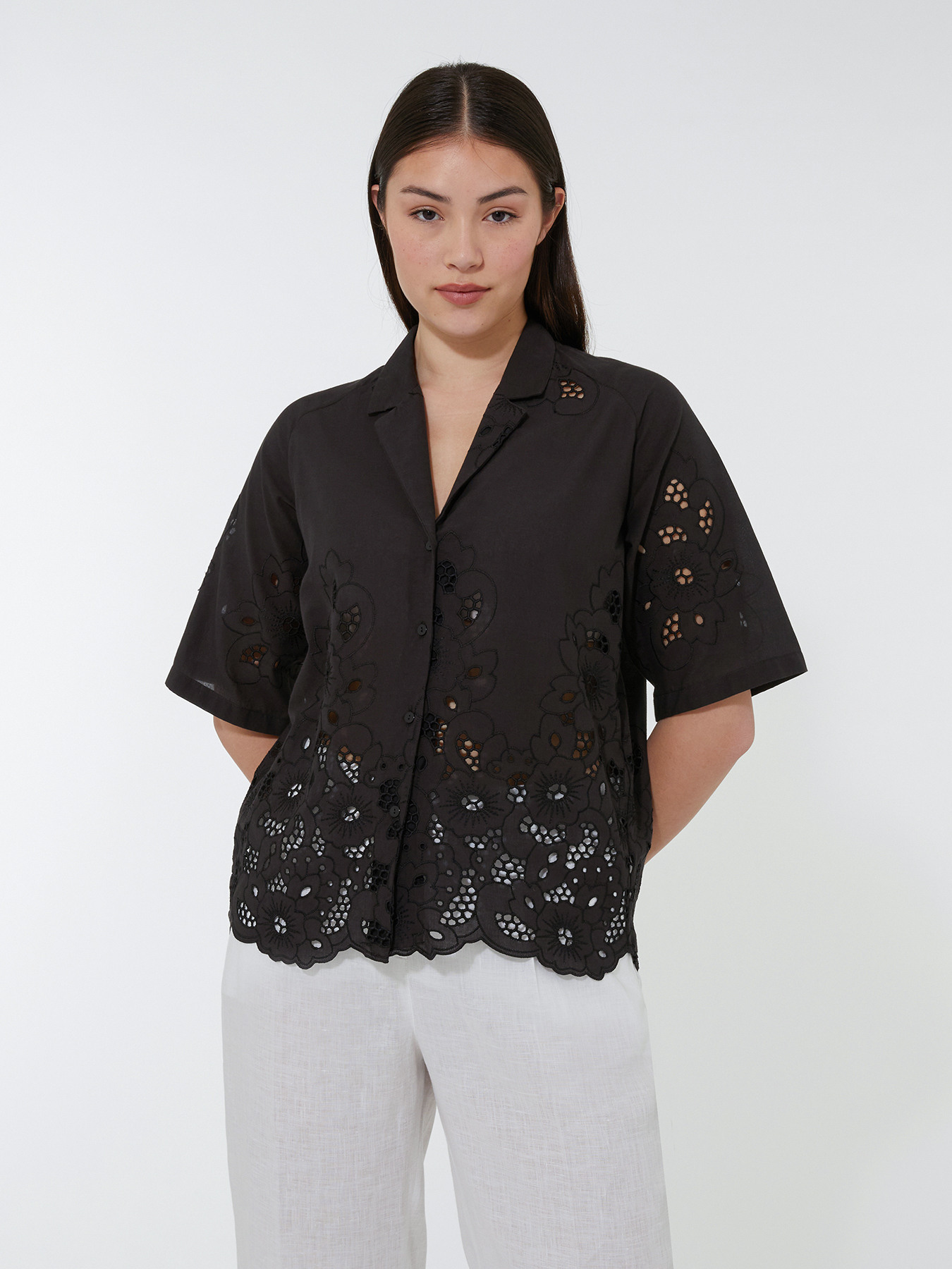 Camisa bordada image number 2