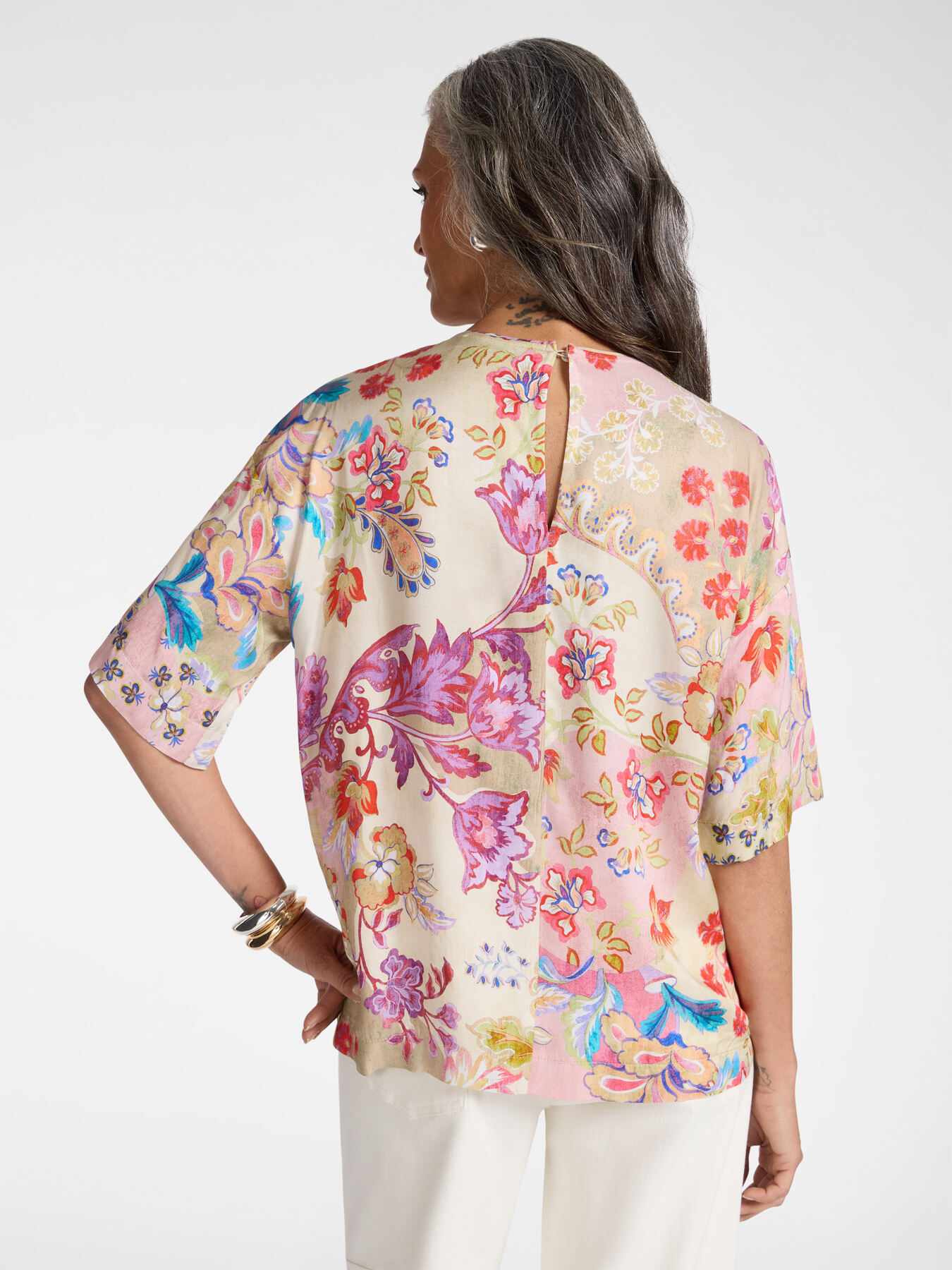 Blusa stampata in twill di viscosa image number 1