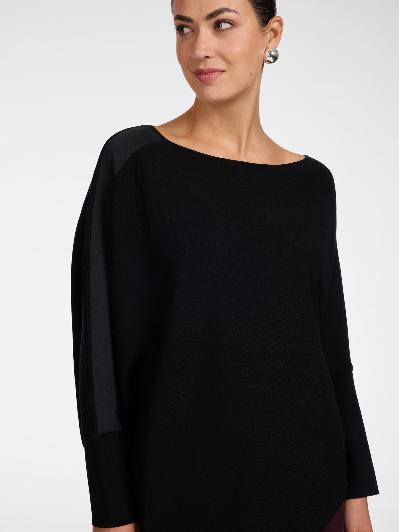 Kimono sweater with asymmetric hem image number 3