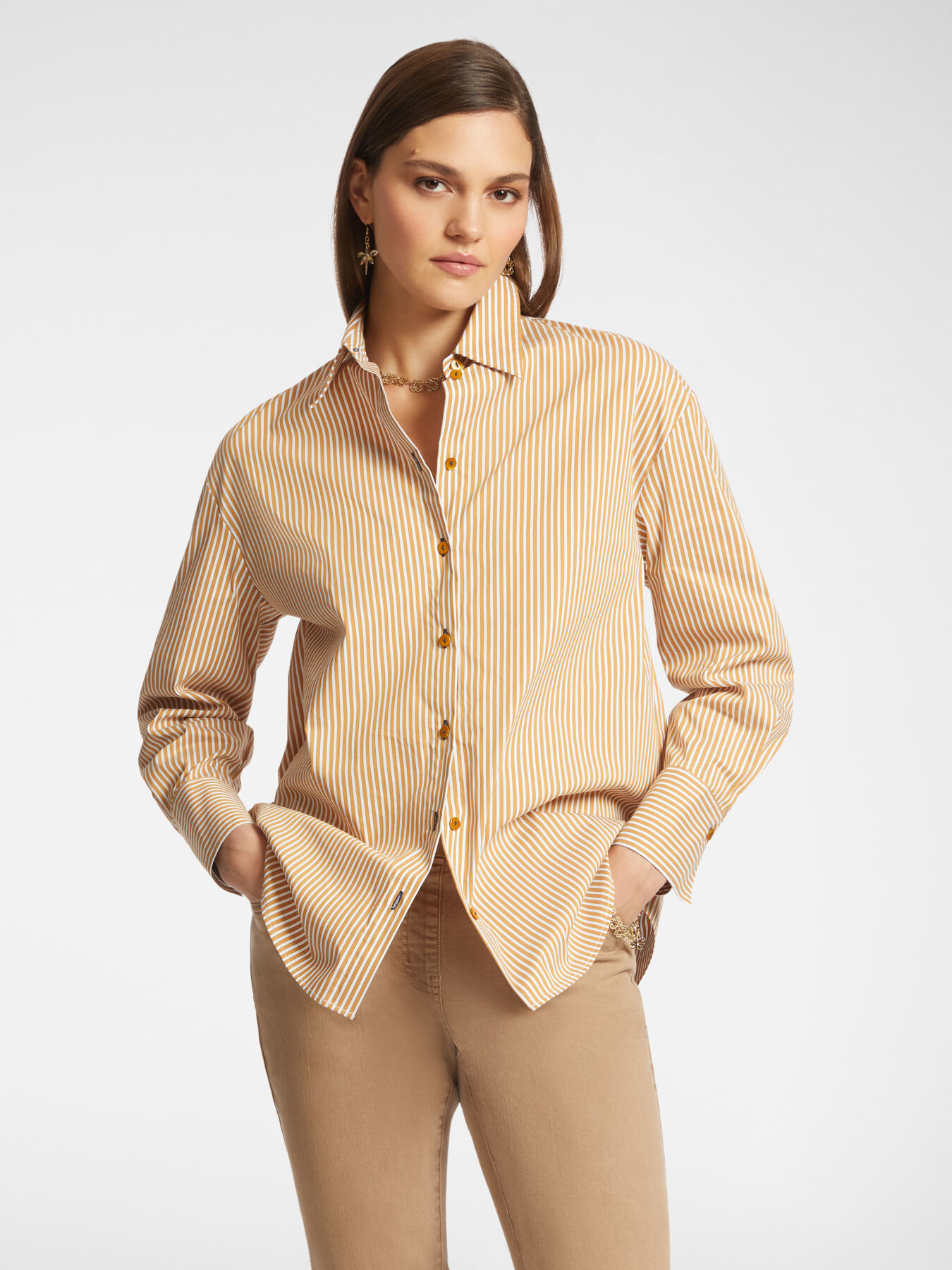 Chemise ray&eacute;e image number 0