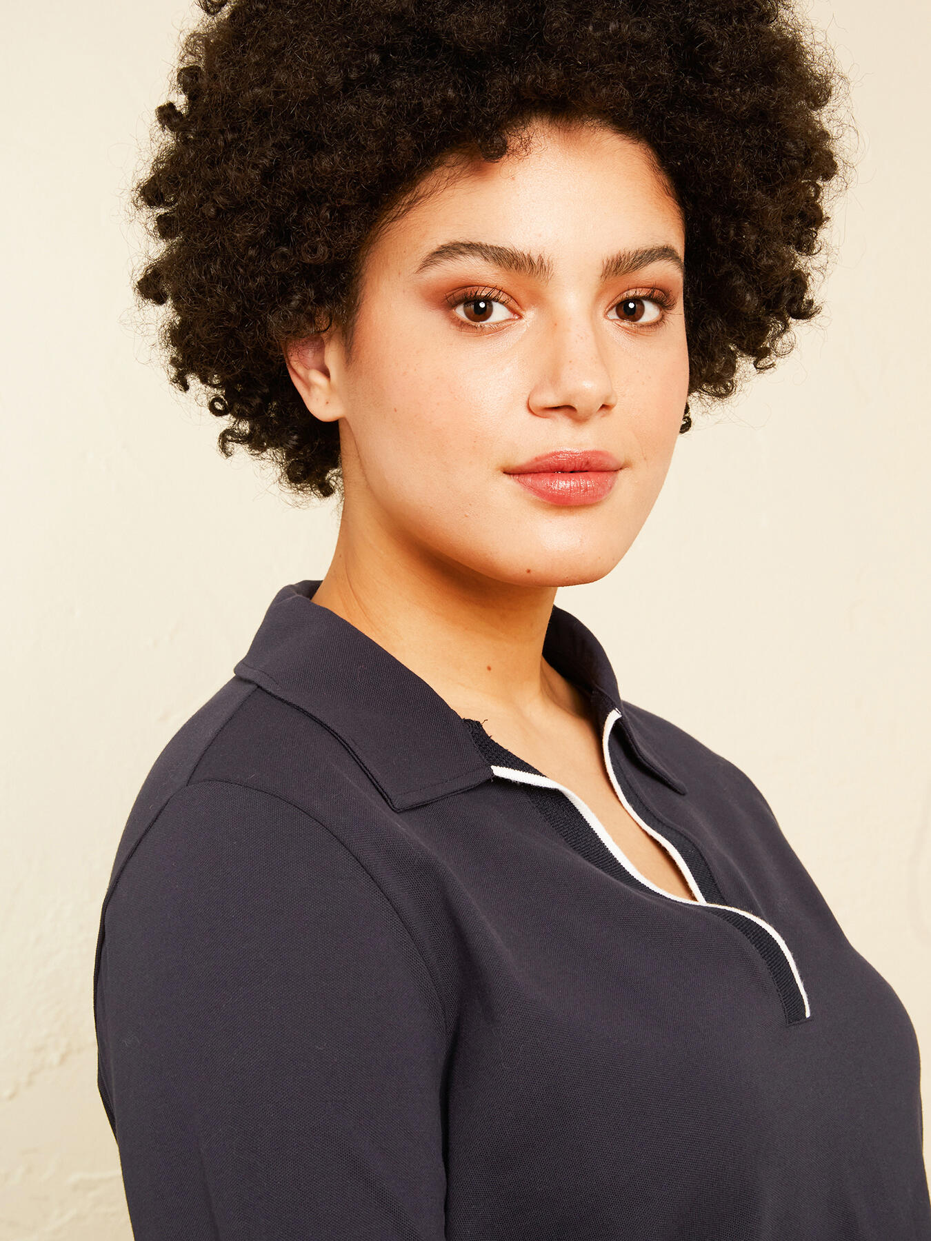 Camiseta tipo polo de piqu&eacute; image number 3