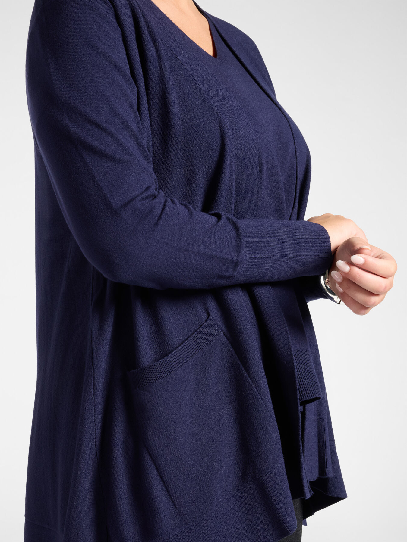 Cardigan en viscose confort image number 3