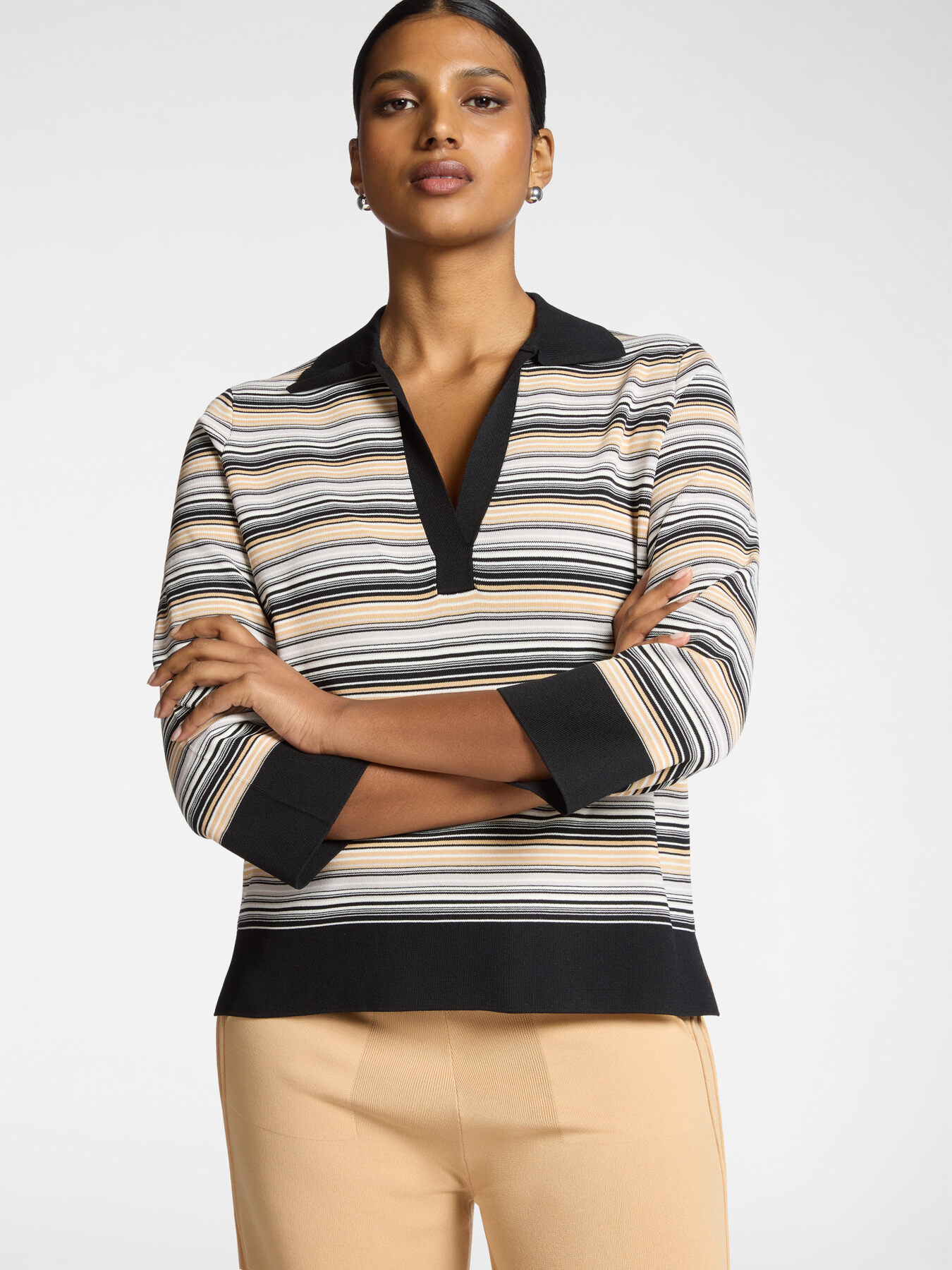 Striped shirt with black edges image number 0