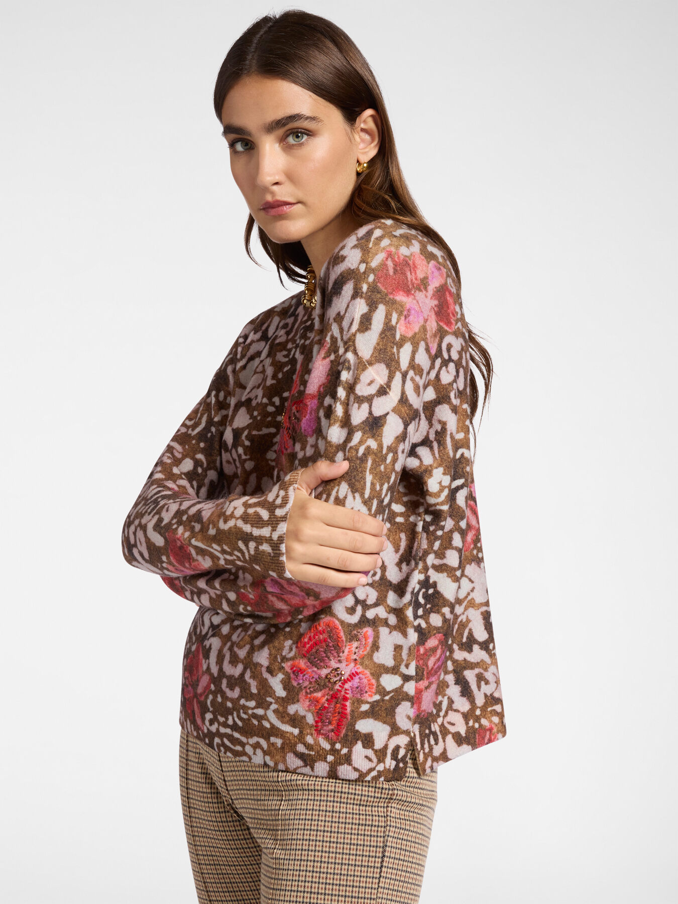 Spotted print sweater image number 0