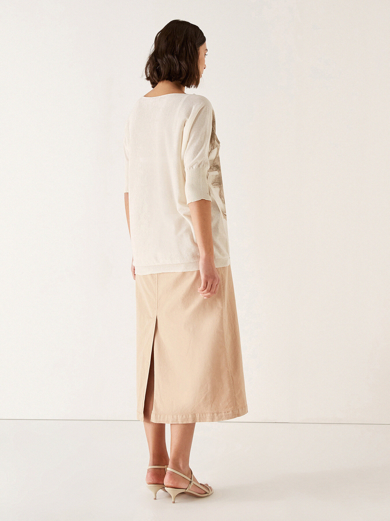 Maglia dipinta a mano image number 1