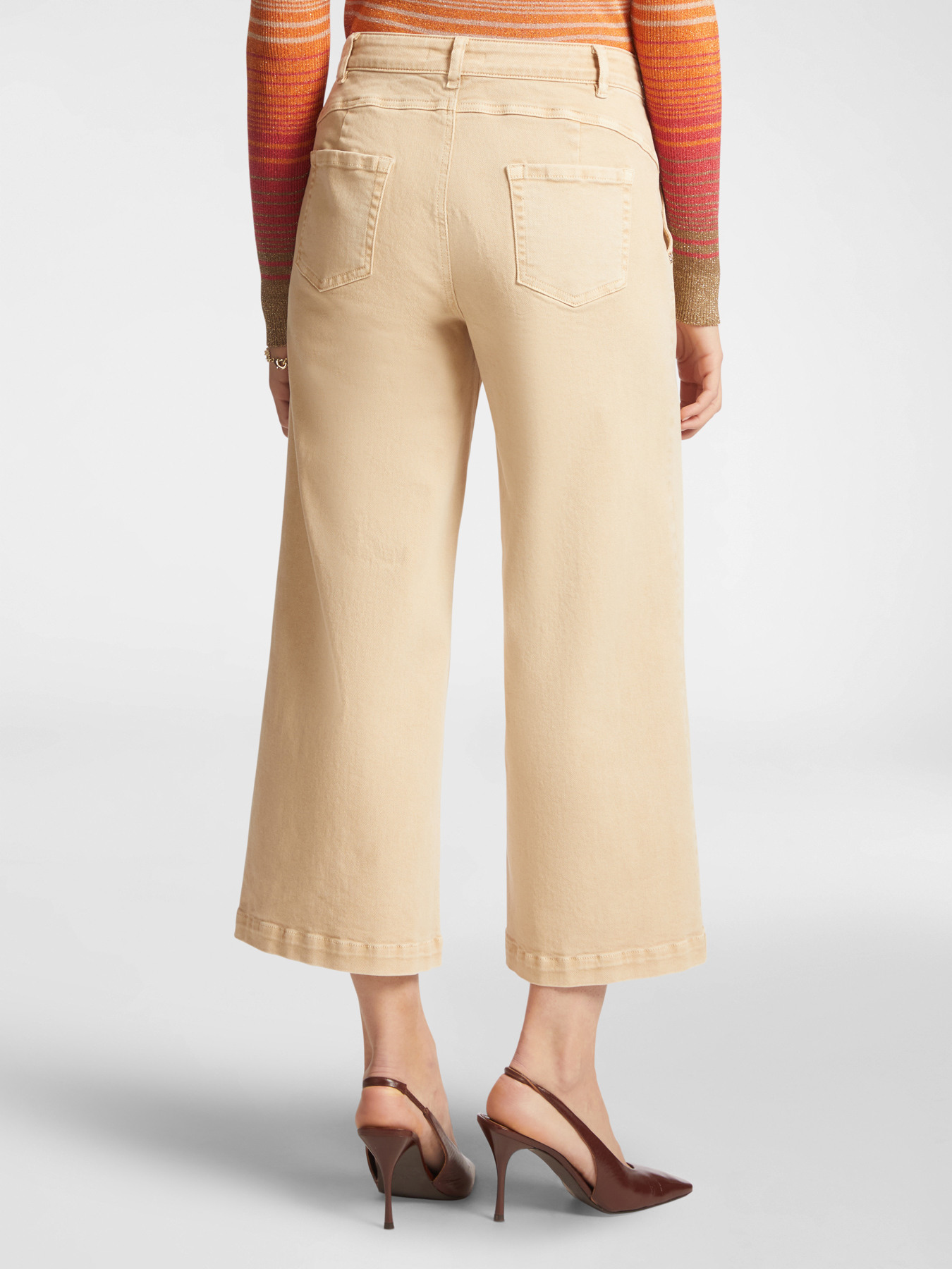 Wide leg cropped trousers image number 1