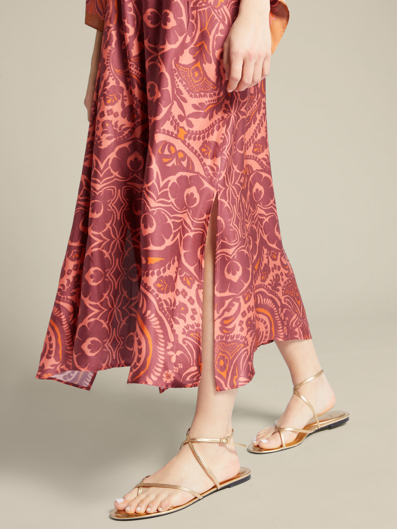 Vestido pareo estampado image number 4