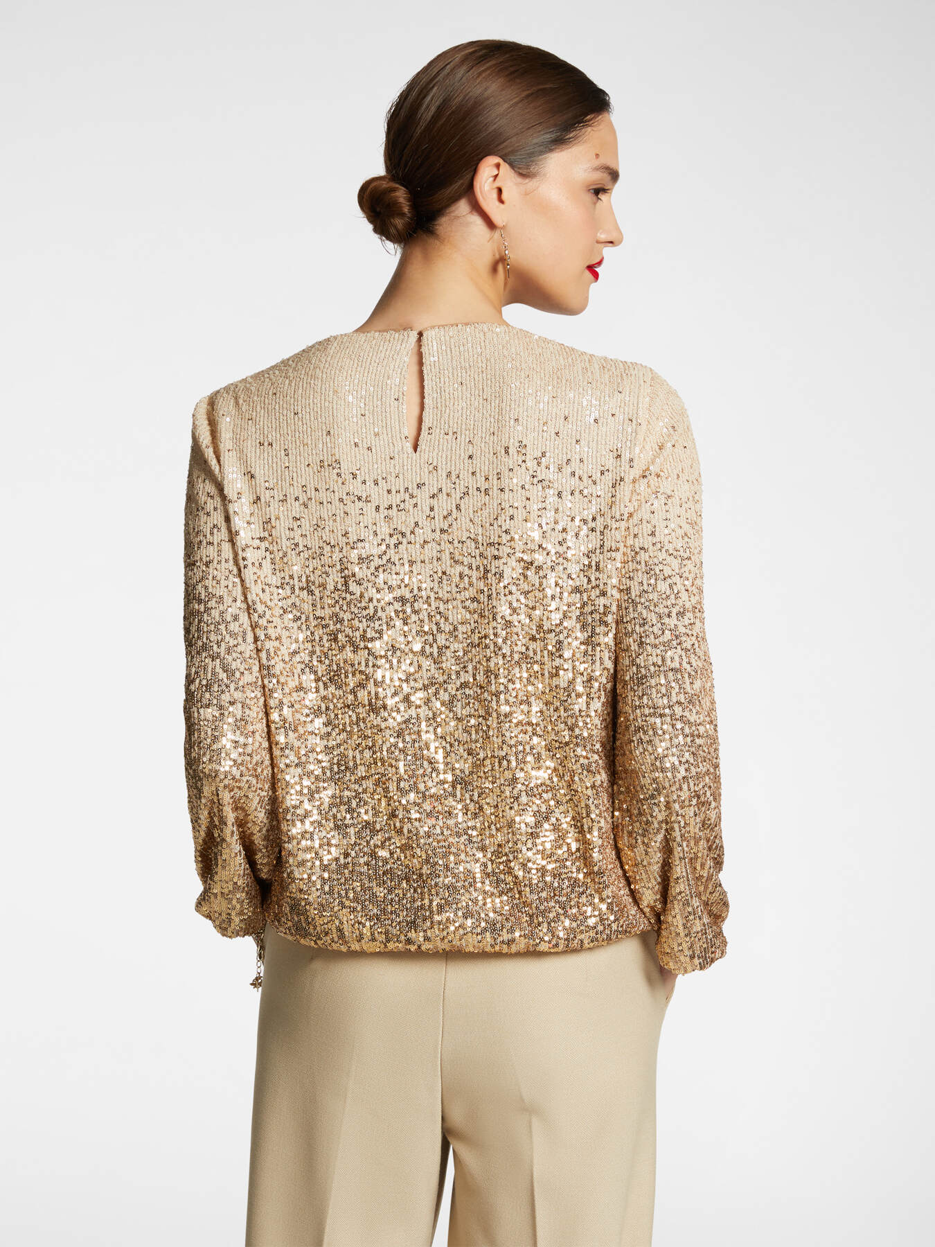 Bluse mit Pailletten in D&eacute;grad&eacute;-Optik image number 1