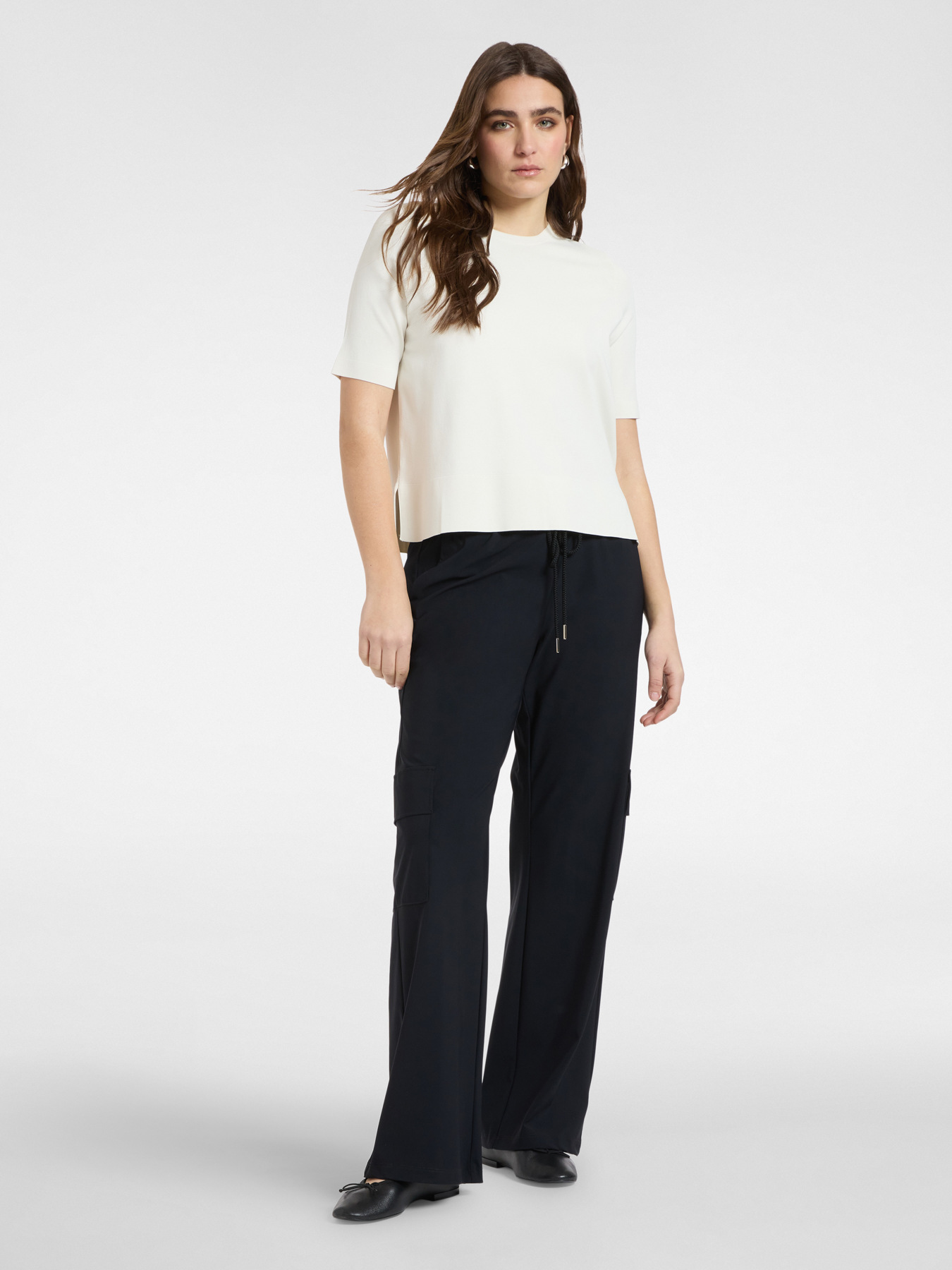 Short-sleeved shirt image number 2