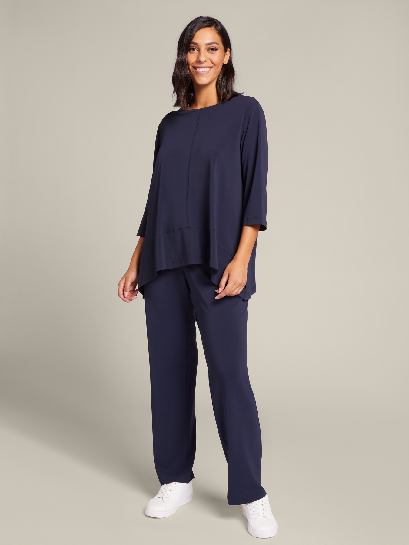 T-Shirt aus Crêpe-Jersey image number 2