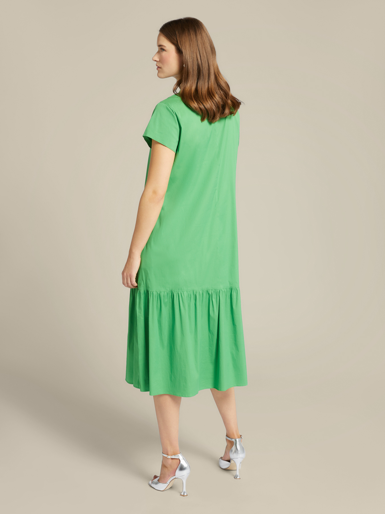 Abito in popeline con balza image number 1