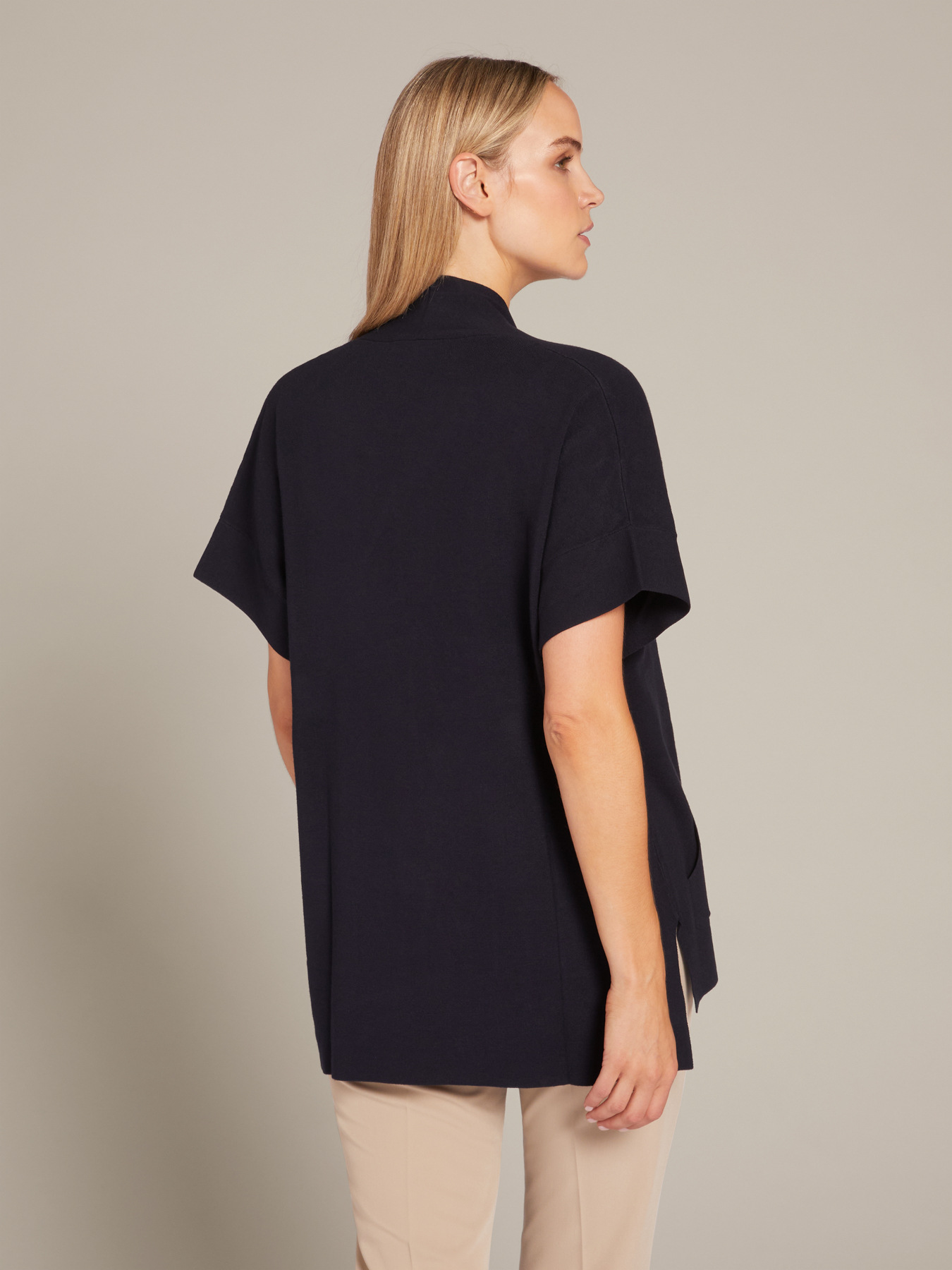 Long gilet en maille compacte en viscose responsable image number 1