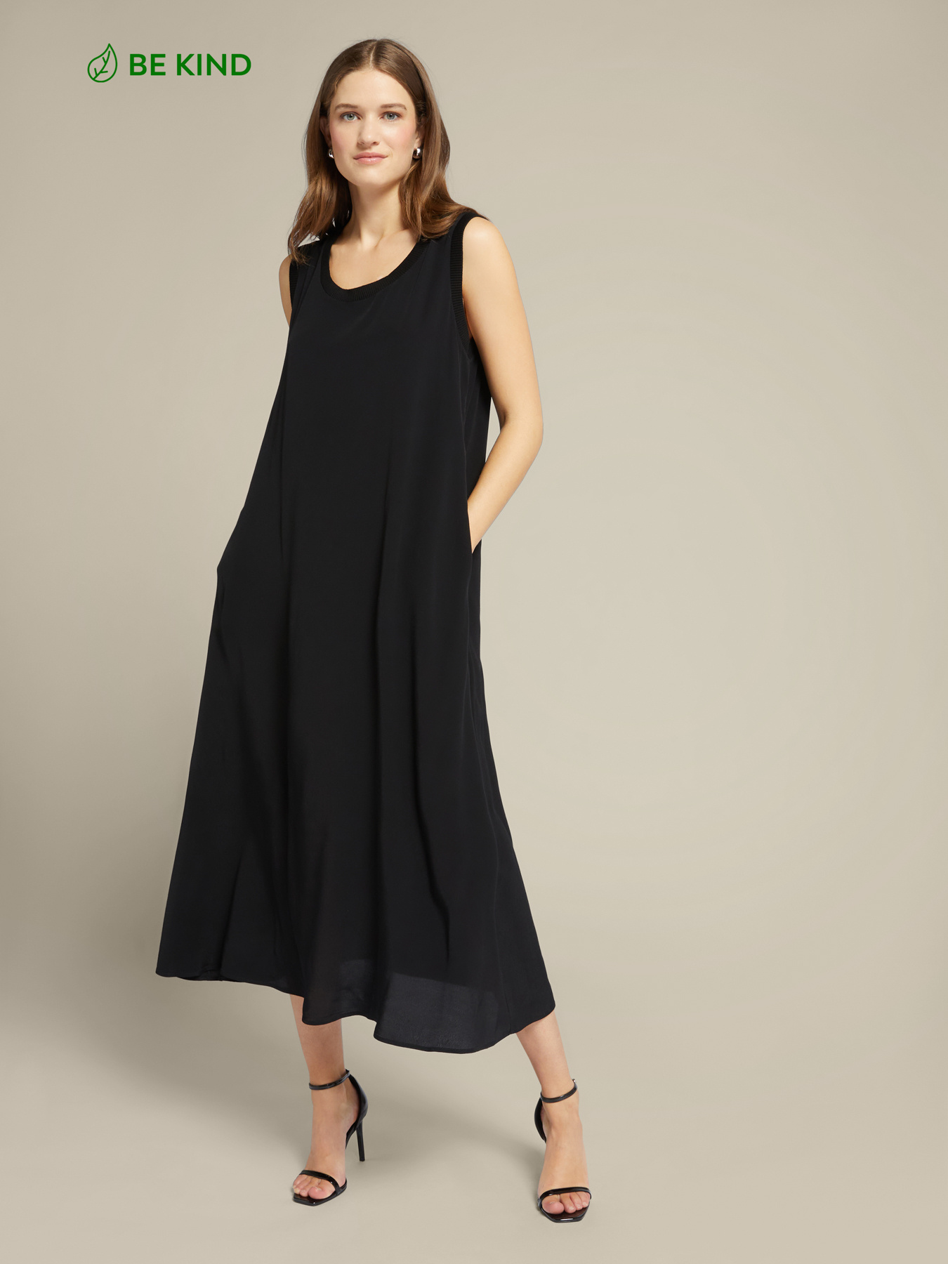 Long dress with ribbed trims image number 0