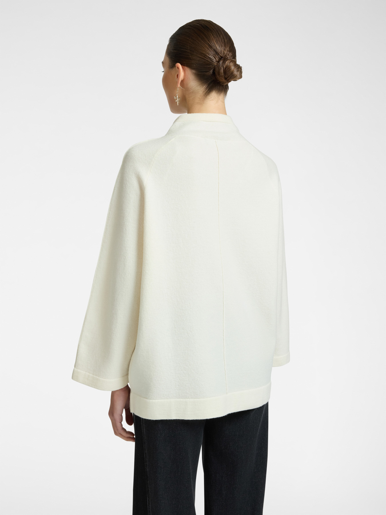 Wollcardigan image number 1