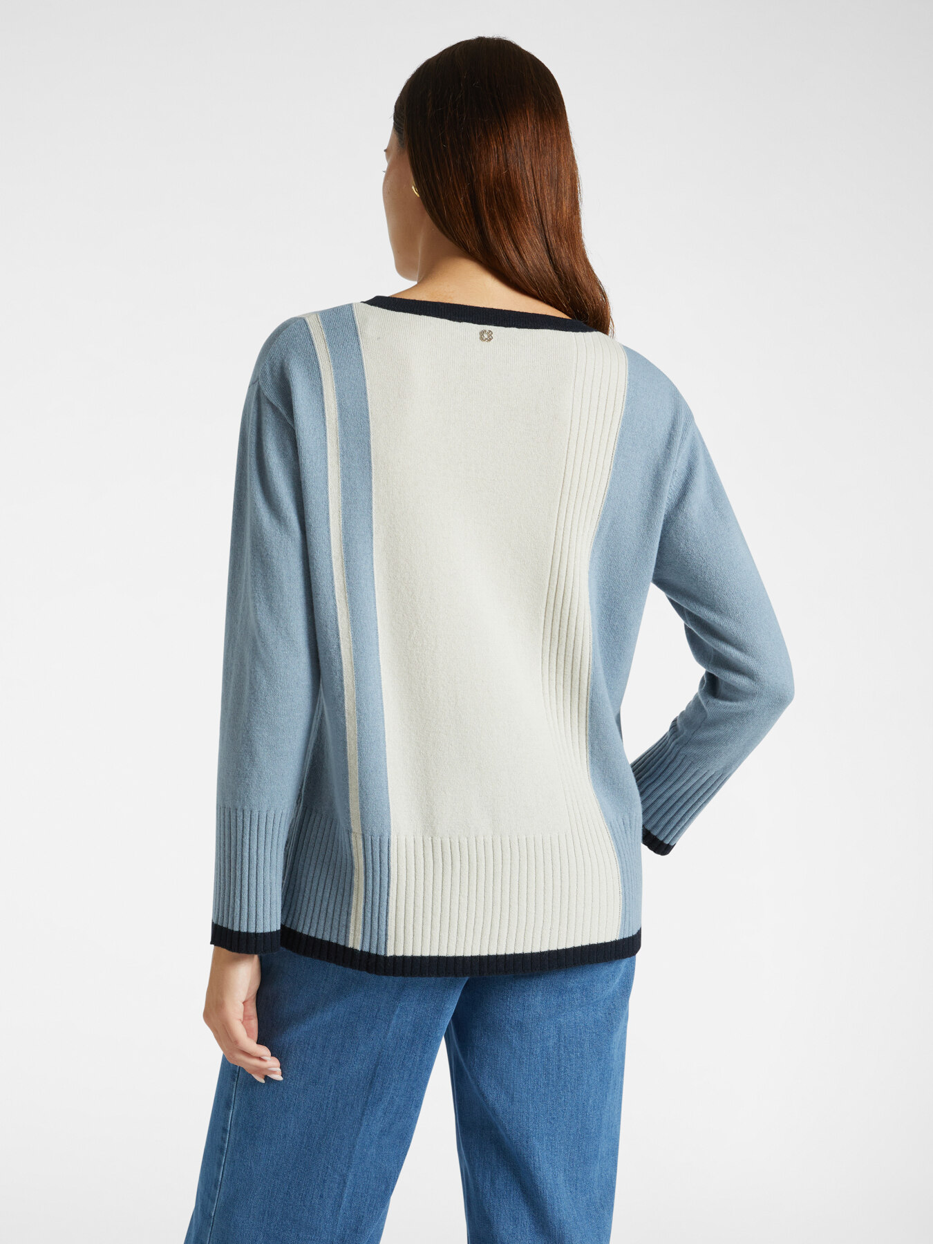 Color block sweater in pure wool image number 1