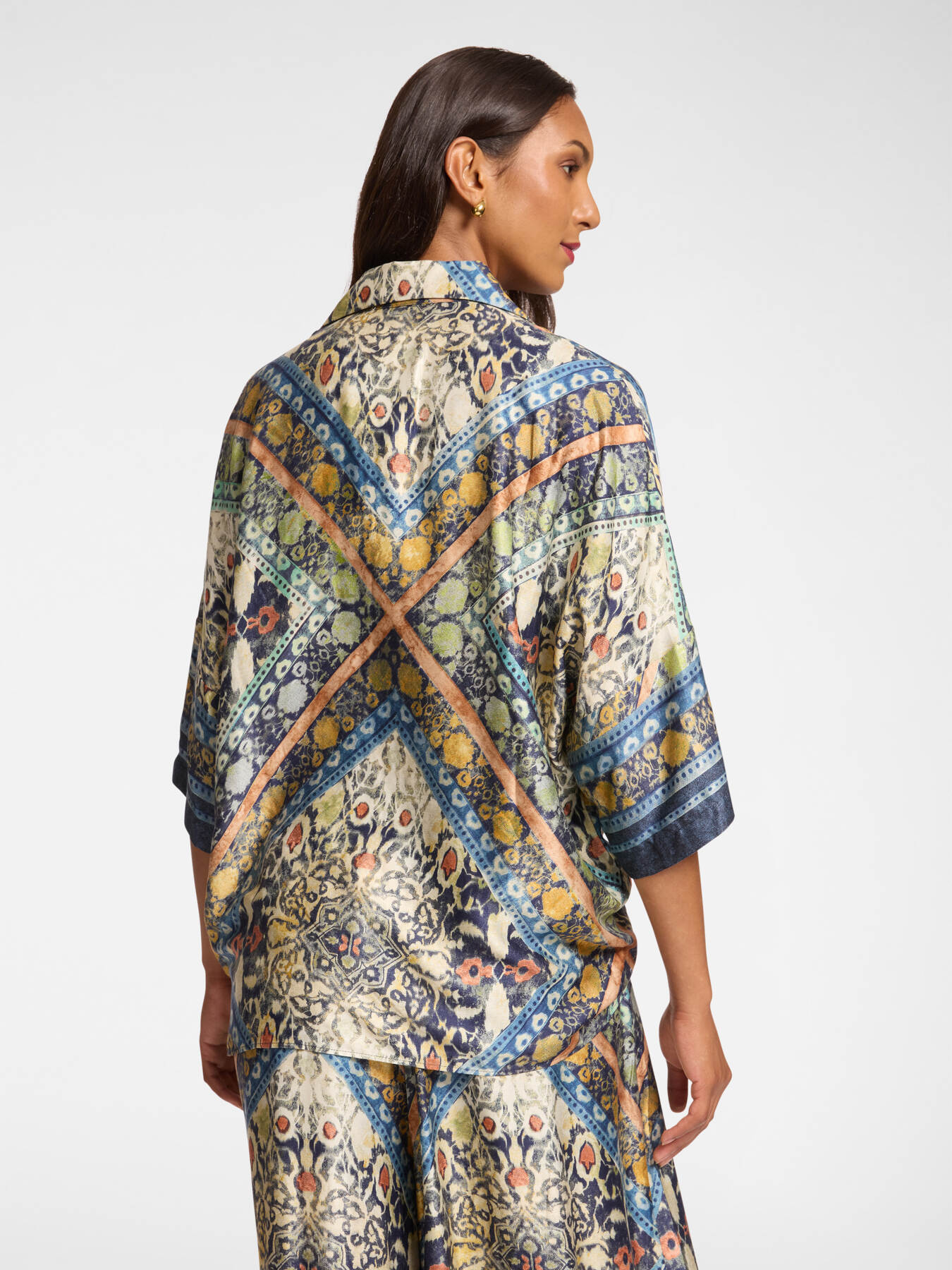 Bedrucktes Shirt mit Schn&uuml;rung image number 1