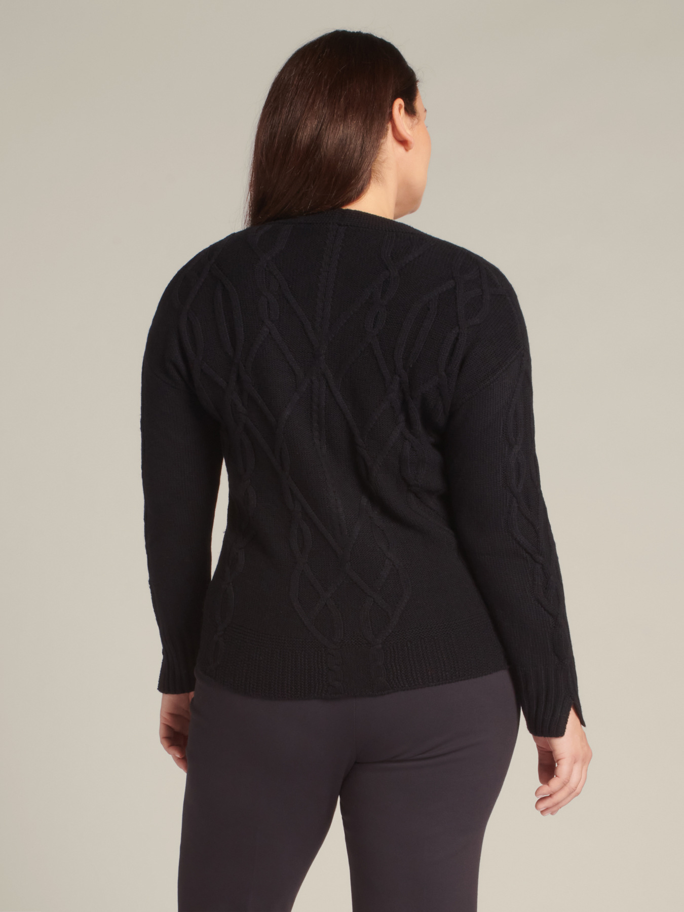 Jersey con cuello de pico, con mezcla de cachemir image number 7