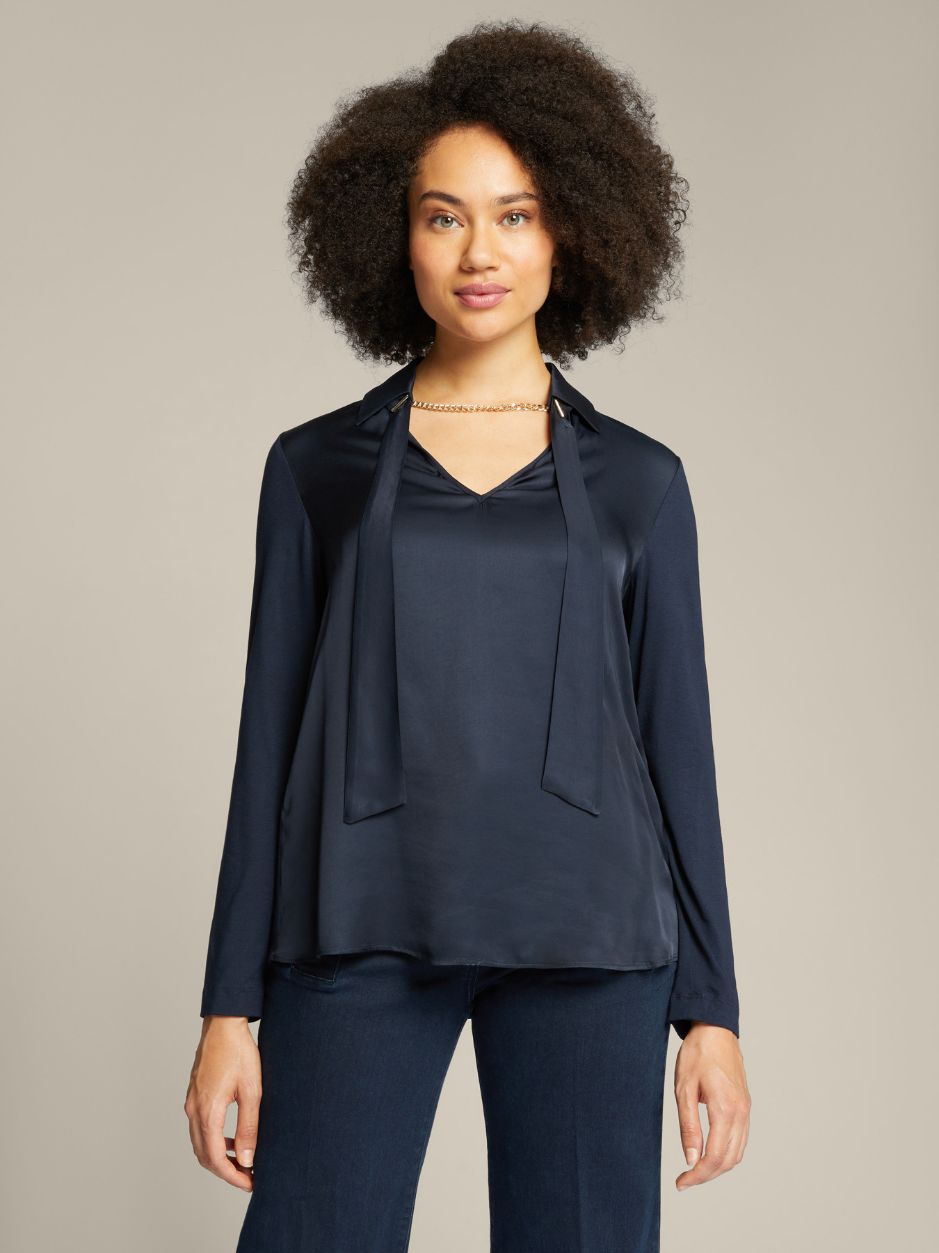 Blusa em ECOVERO™ com faixa image number 0