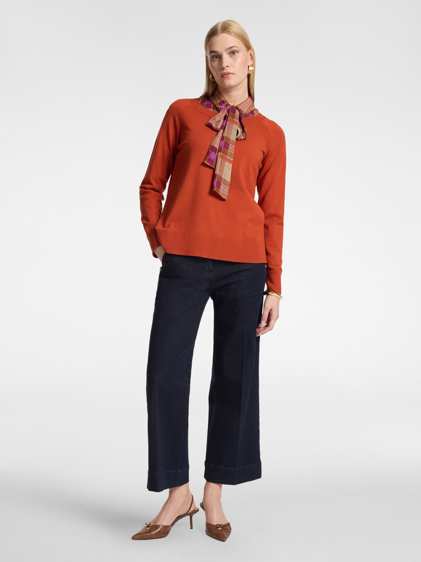 Viscose crew neck sweater image number 2