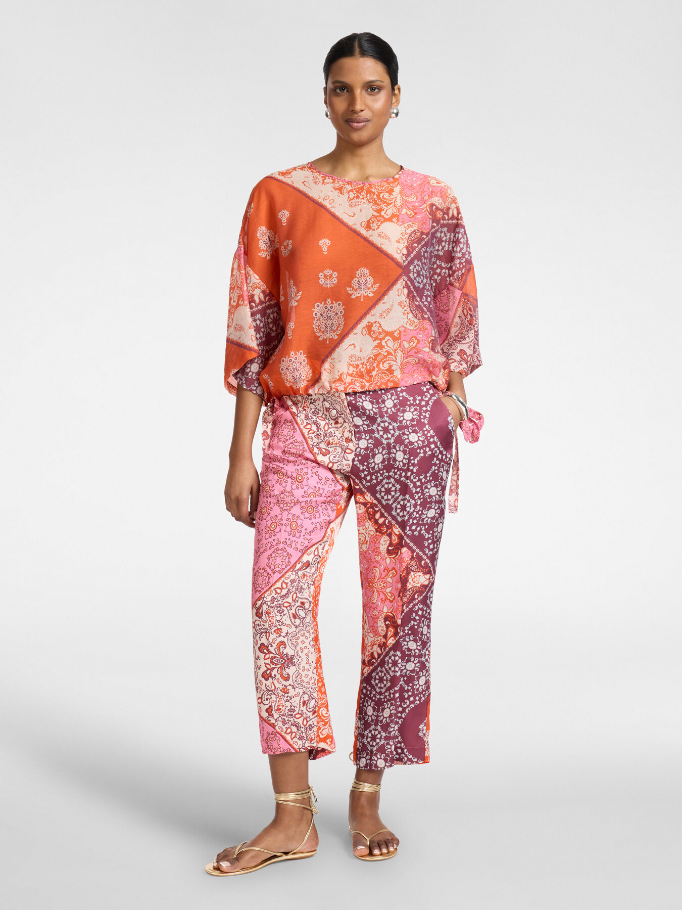 Blusa de mezcla de lyocell estampada image number 2