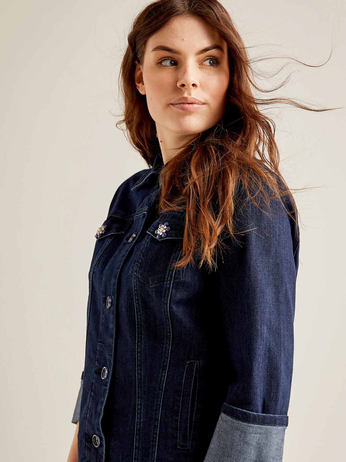 Elenamiro: Jeansjacke mit kleinen Perlen_5