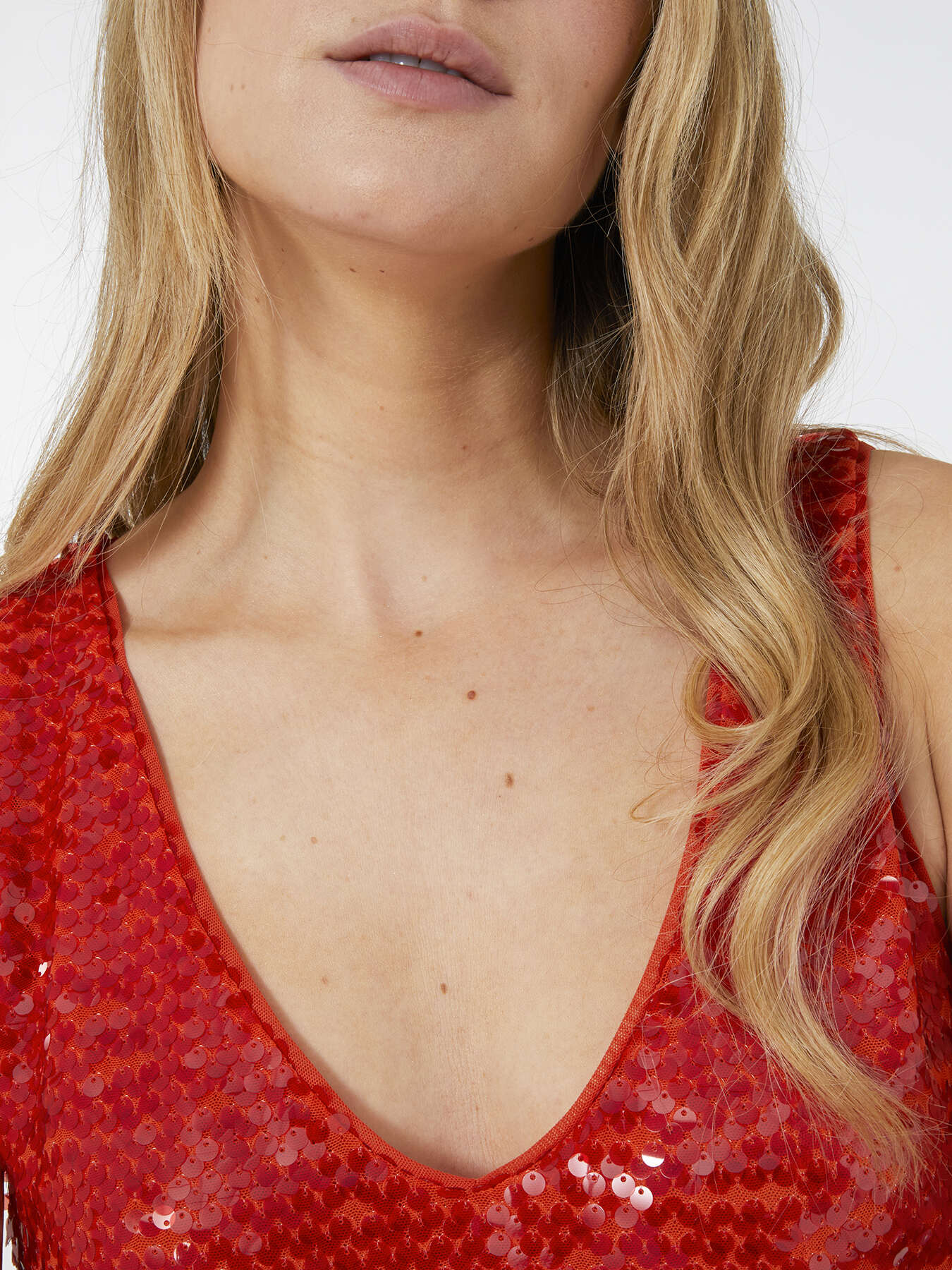 Top with sequins image number 4