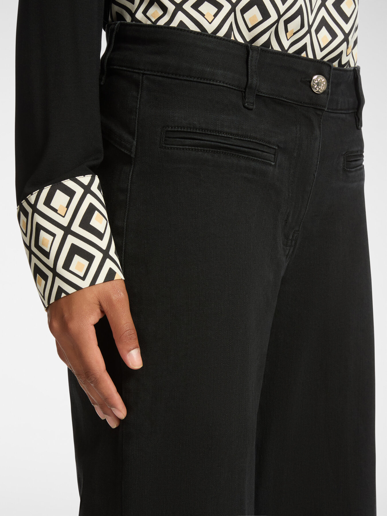 Jean 5 poches marini&egrave;re, "Mary" image number 3