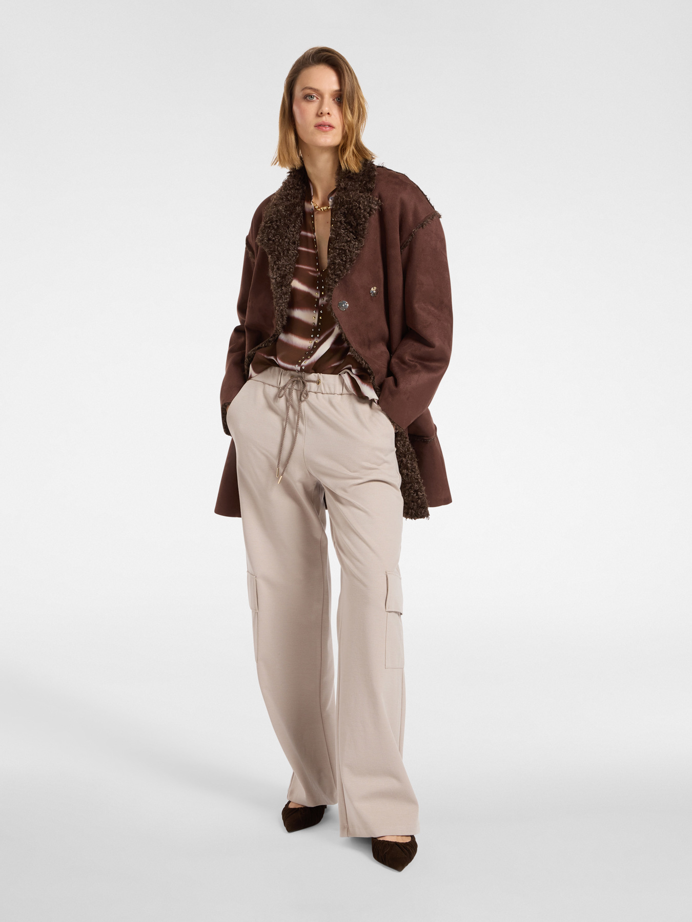 Pantalon cargo jambe large image number 0