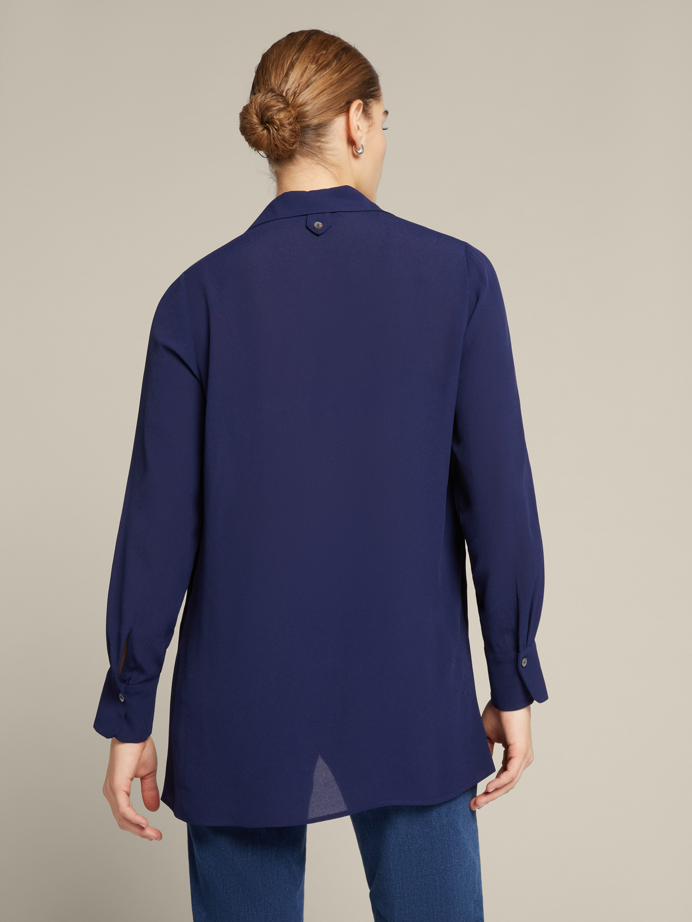 Bluse mit Kragen und seitlichen Kn&ouml;pfen image number 1