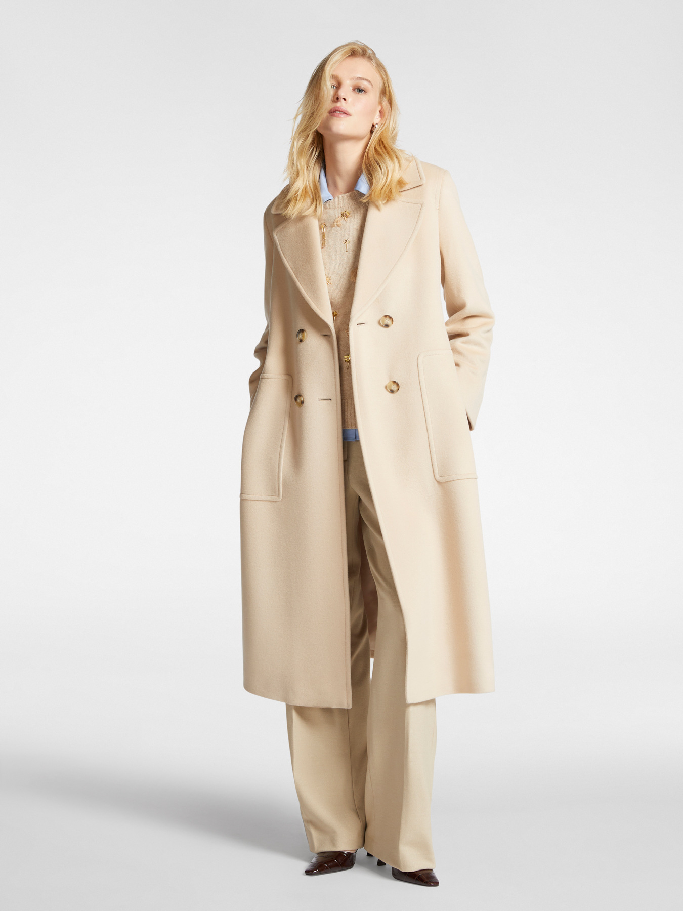 Luxury wool coat with belt image number 2
