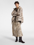 Chaqueta de plumas con estampado animal image number 3